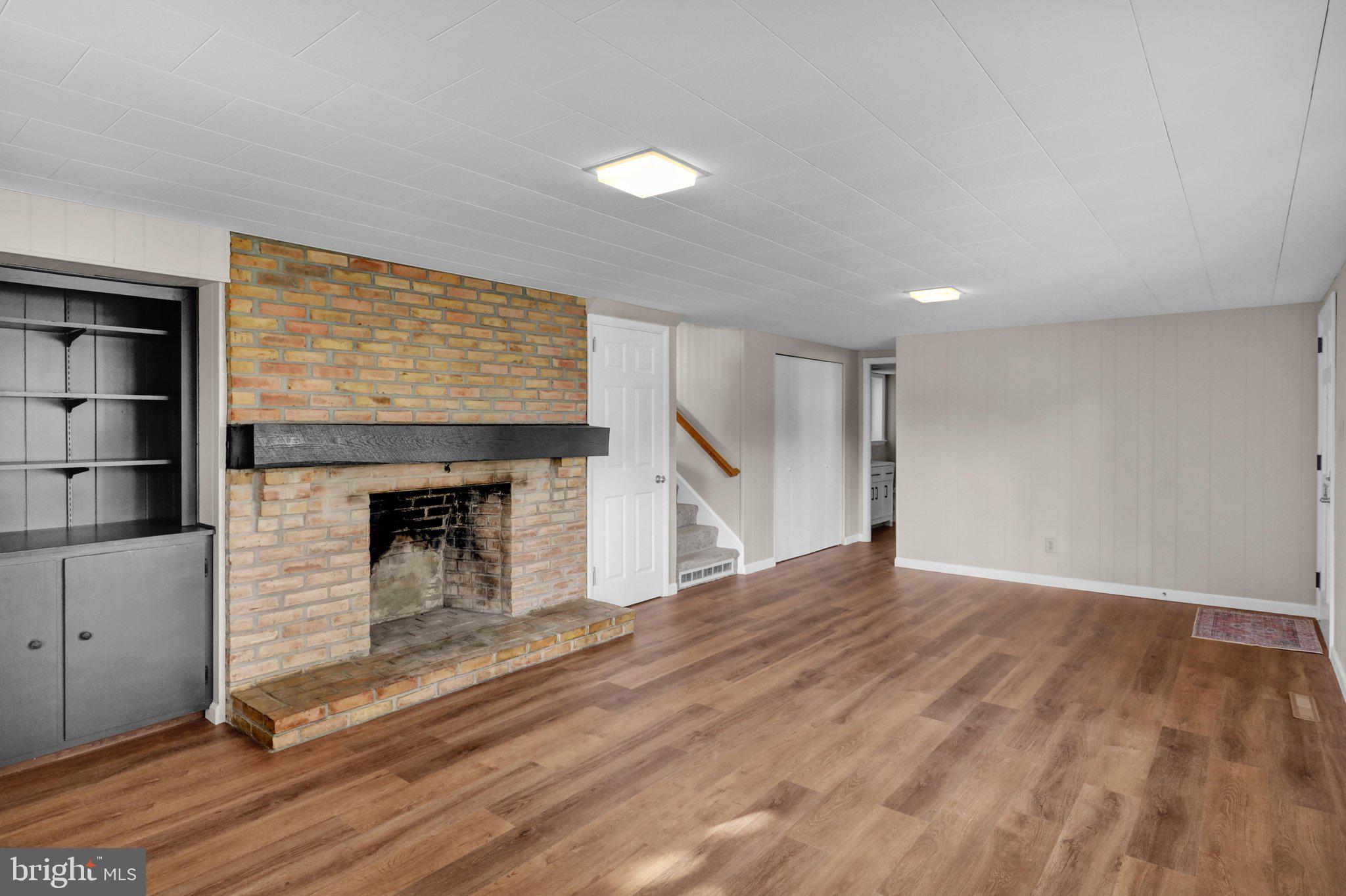 WHITFIELD - Residential