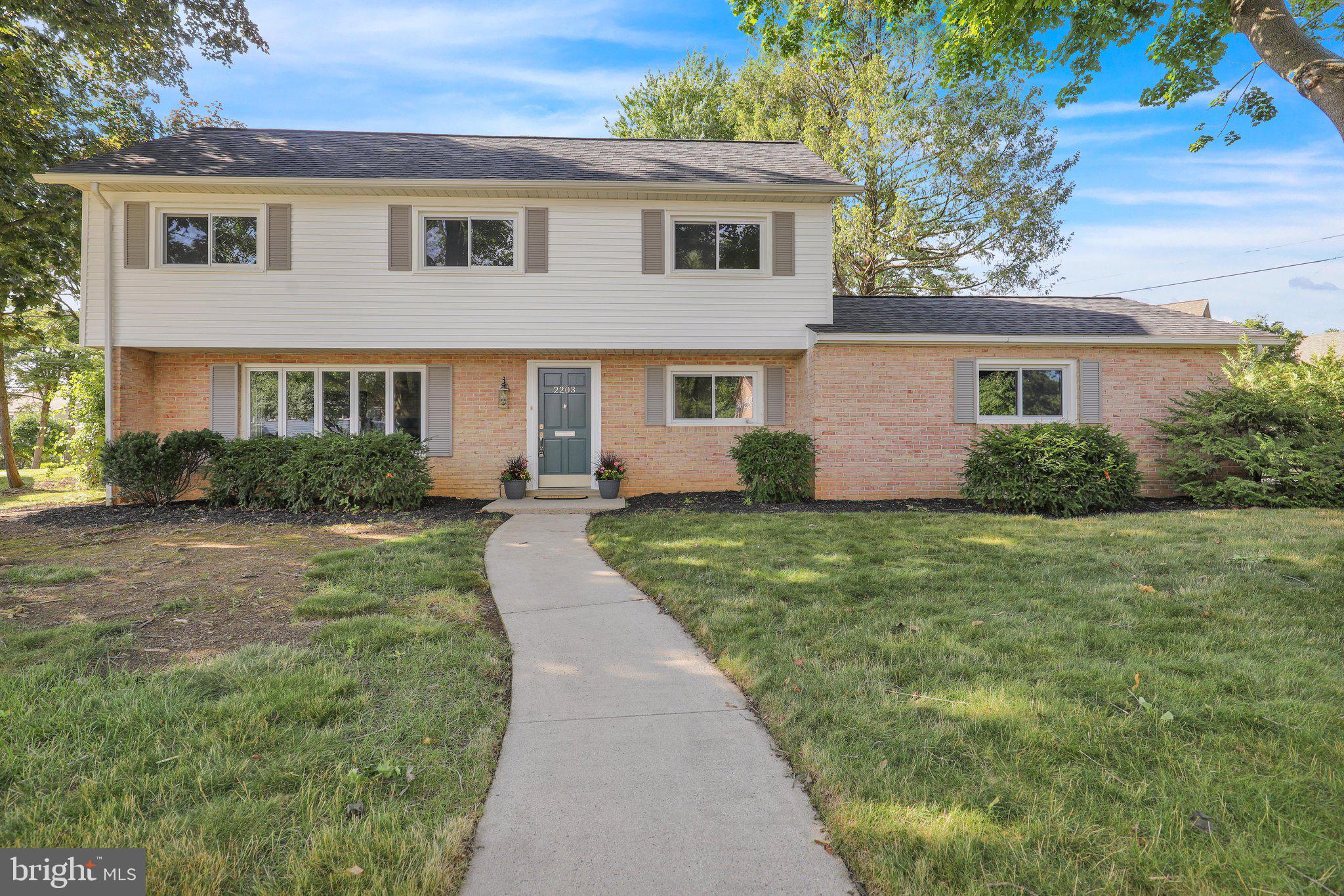 WHITFIELD - Residential