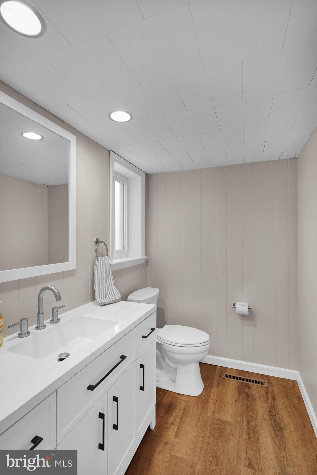 WHITFIELD - Residential