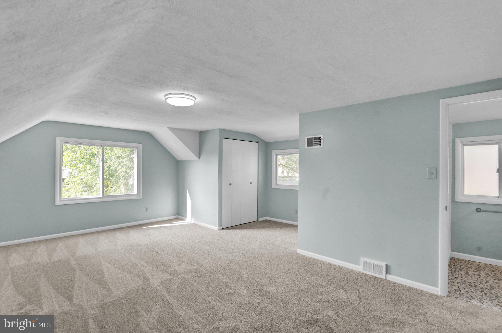 WHITFIELD - Residential