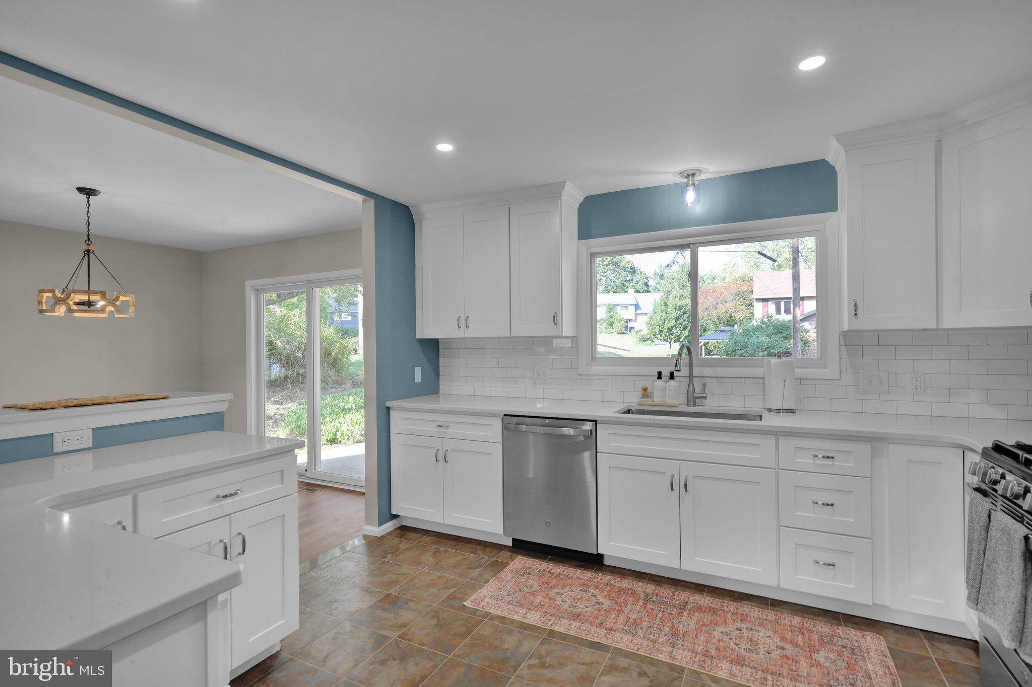 WHITFIELD - Residential