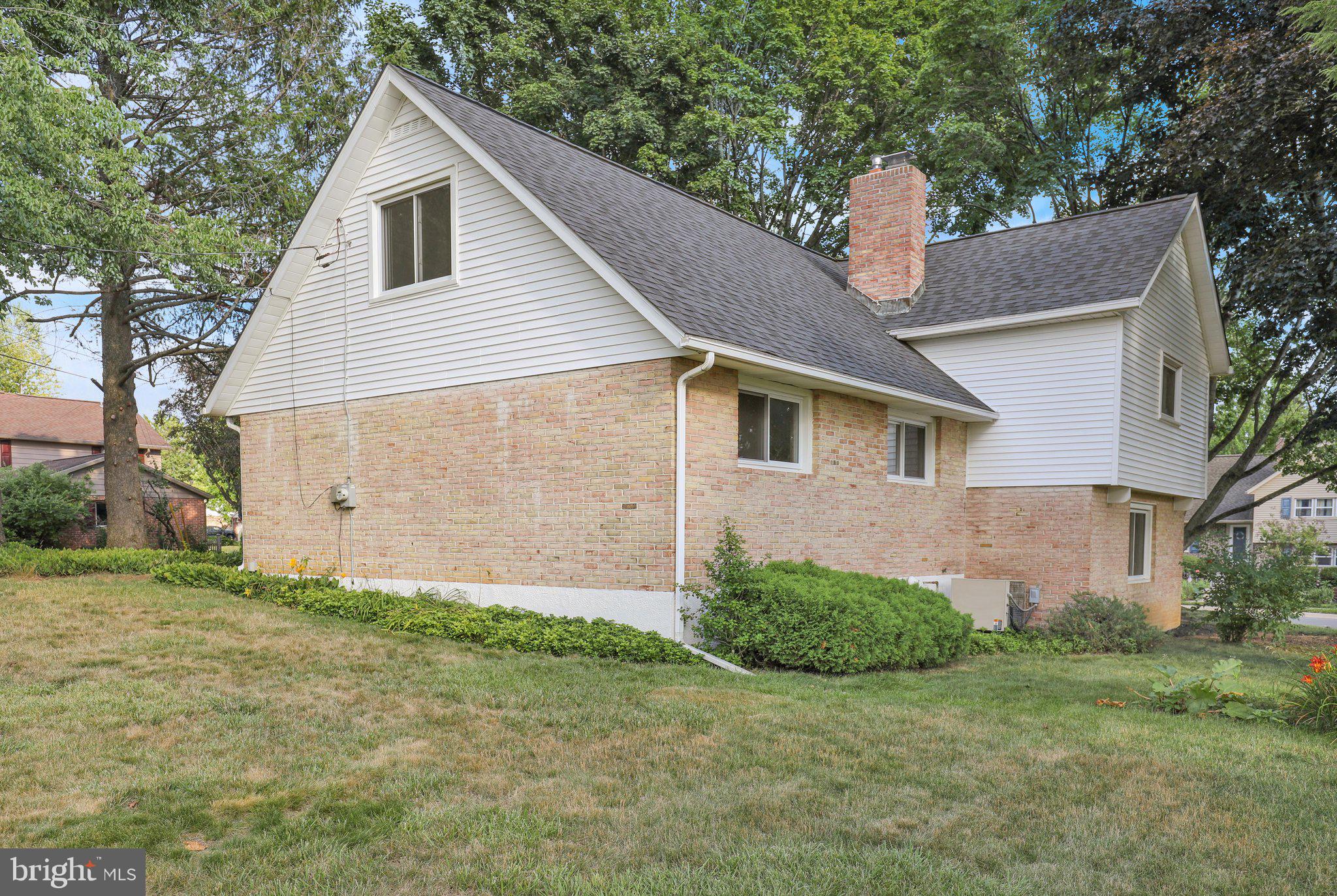 WHITFIELD - Residential