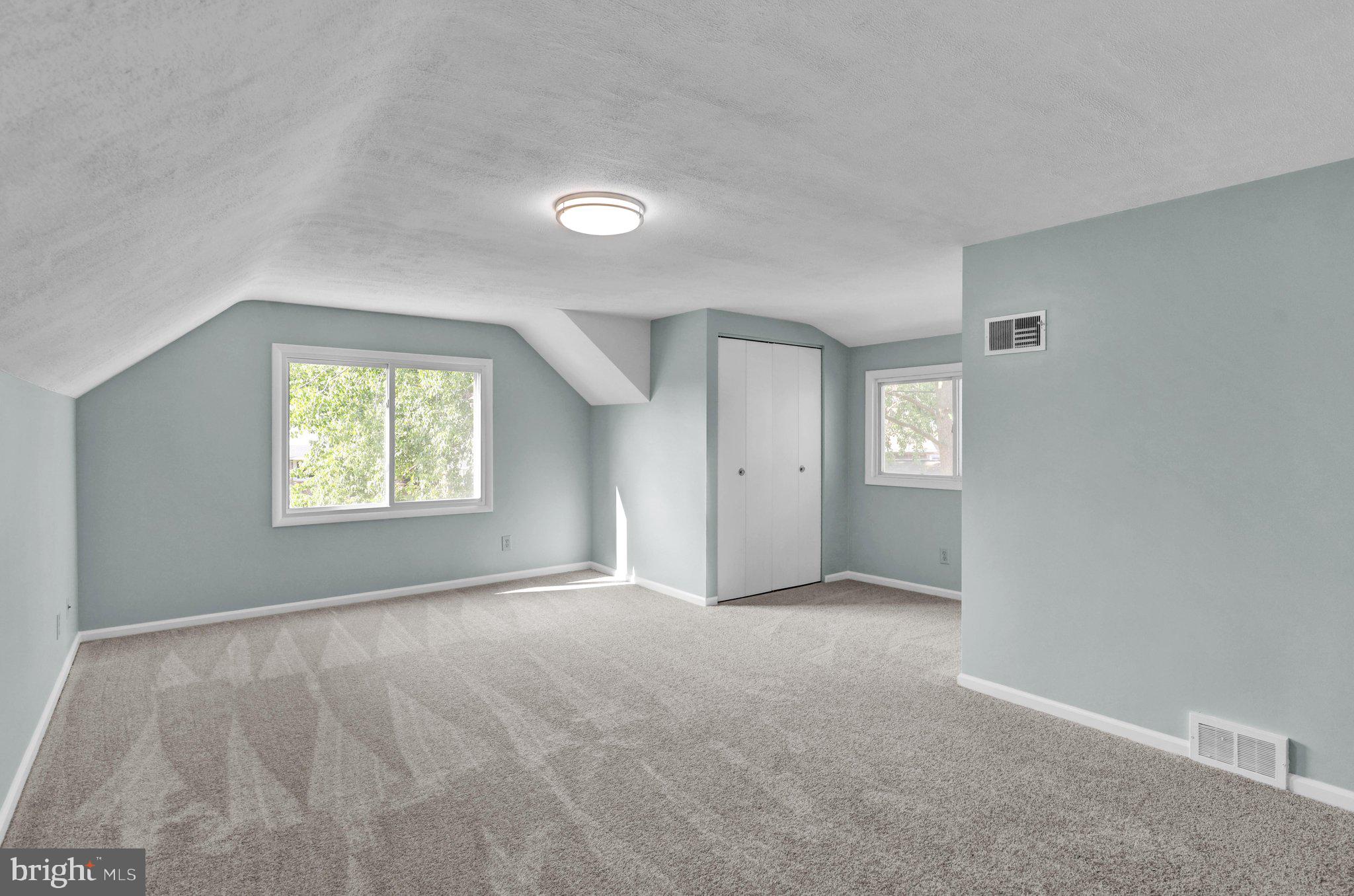 WHITFIELD - Residential