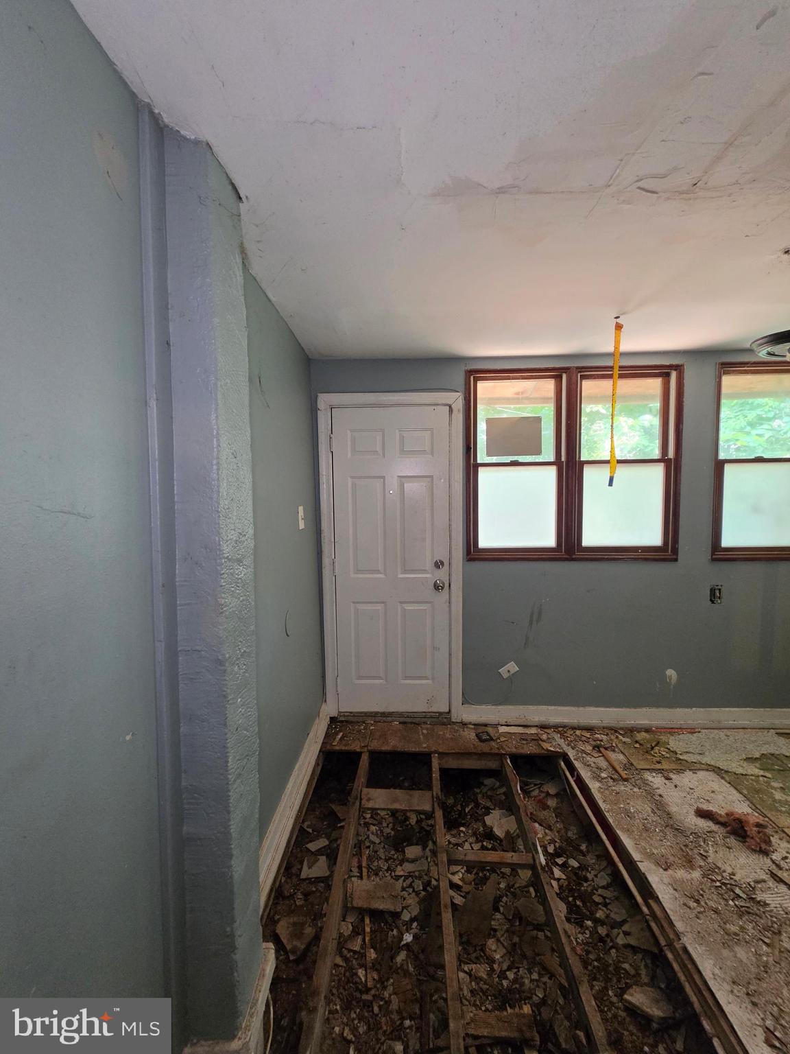 SANDTOWN-WINCHESTER - Residential