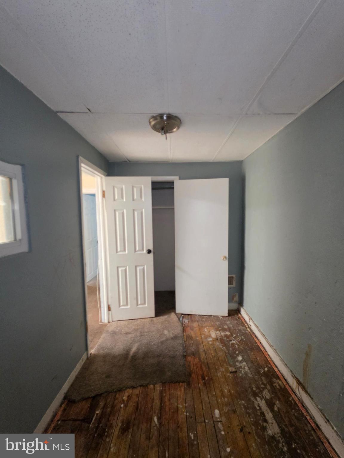SANDTOWN-WINCHESTER - Residential