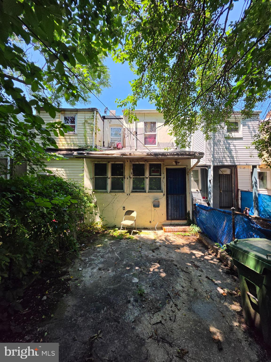 SANDTOWN-WINCHESTER - Residential