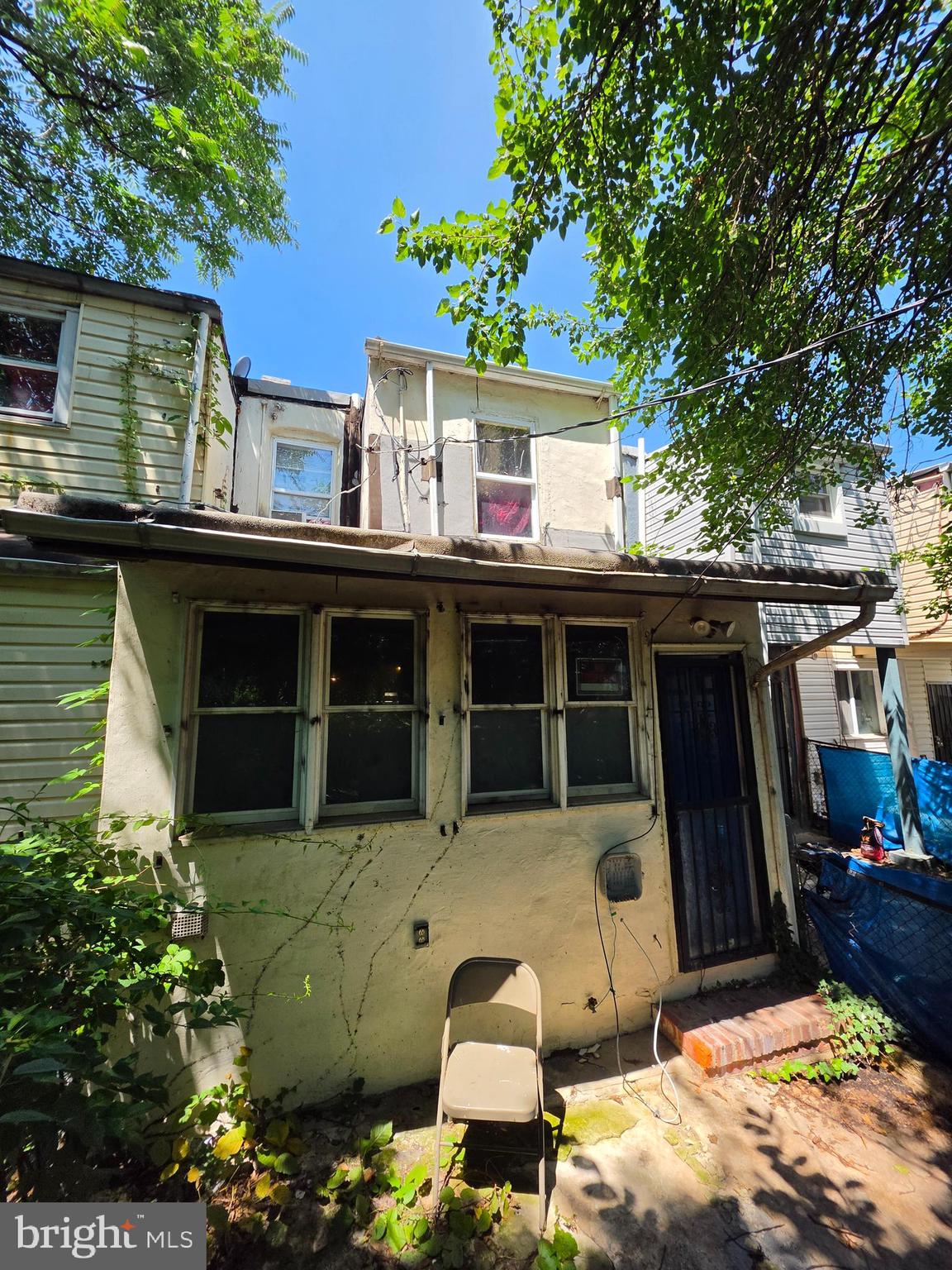 SANDTOWN-WINCHESTER - Residential