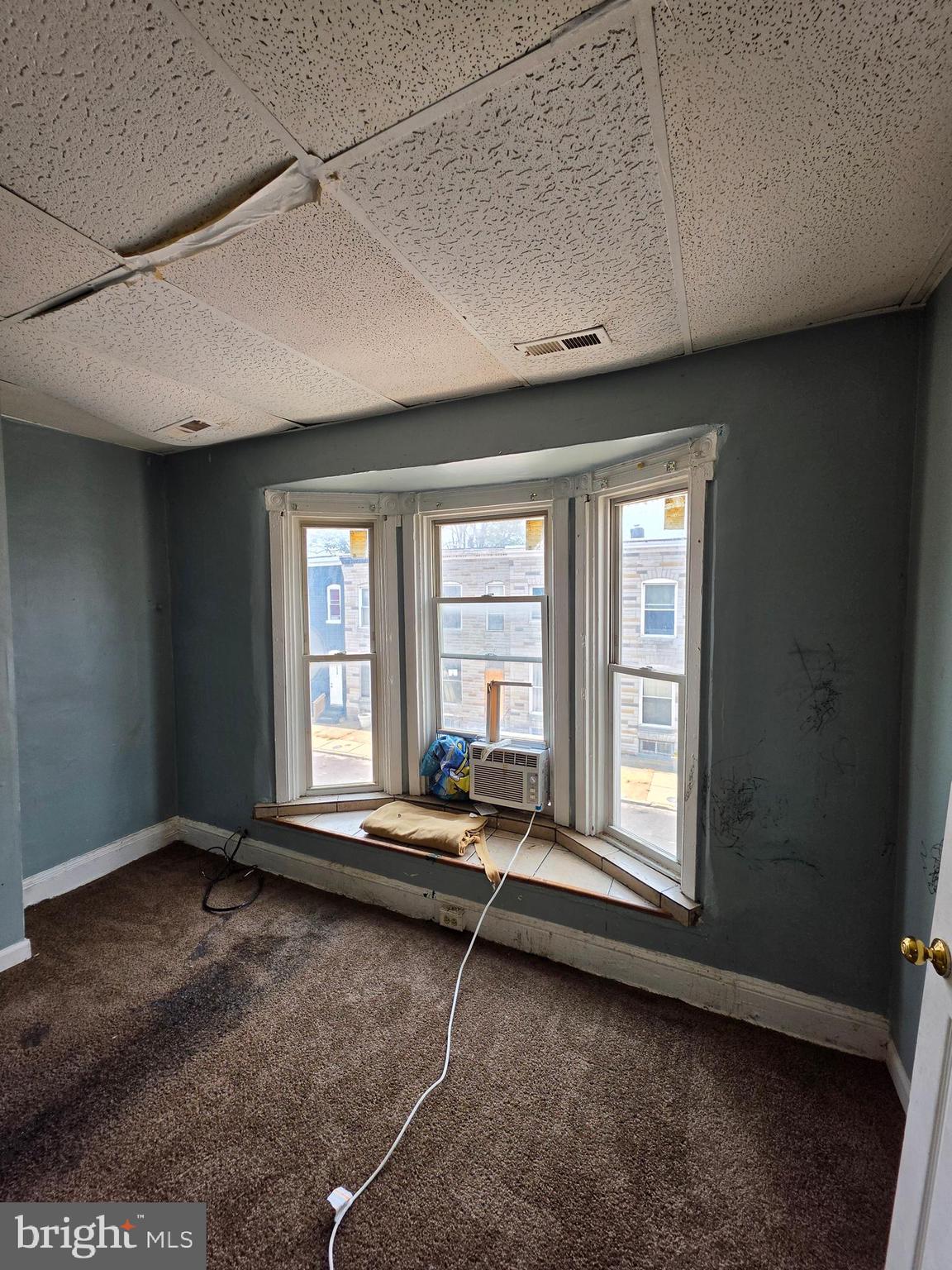 SANDTOWN-WINCHESTER - Residential
