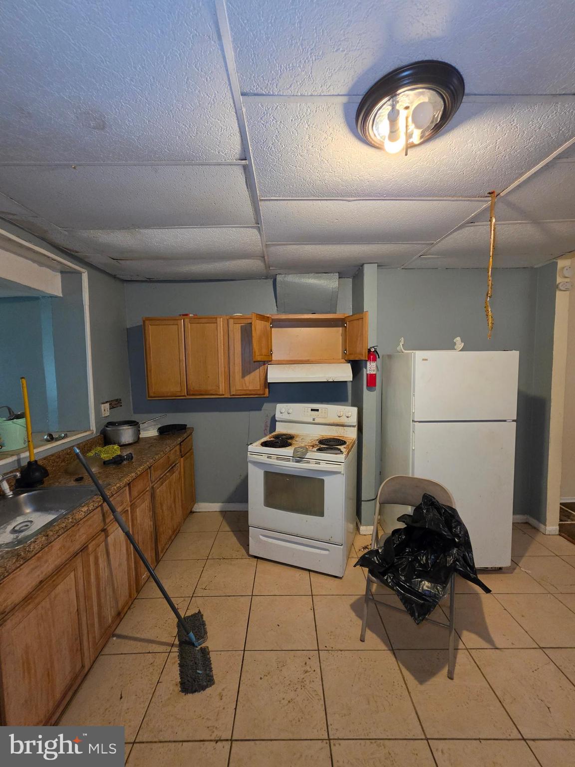 SANDTOWN-WINCHESTER - Residential