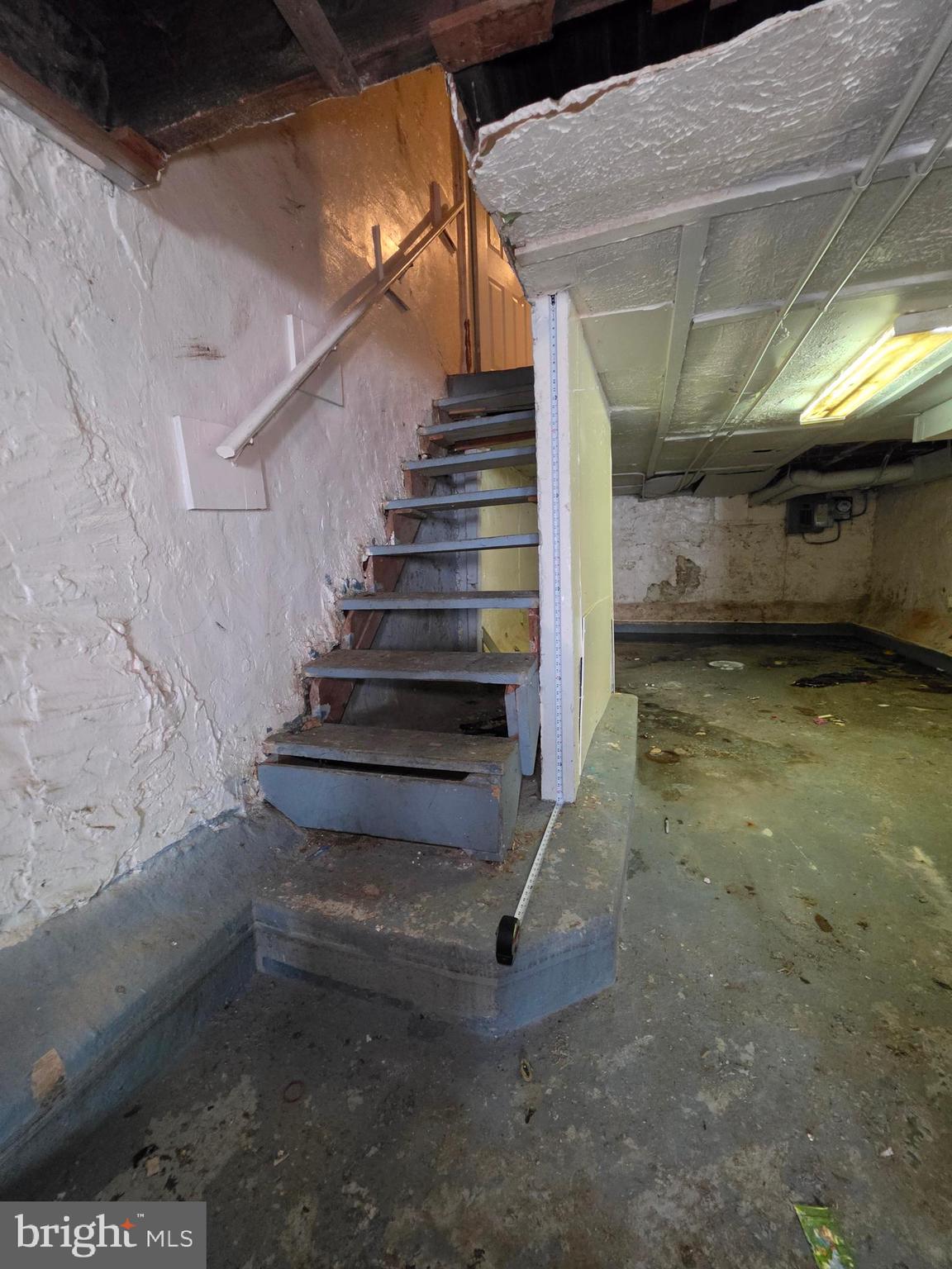 SANDTOWN-WINCHESTER - Residential