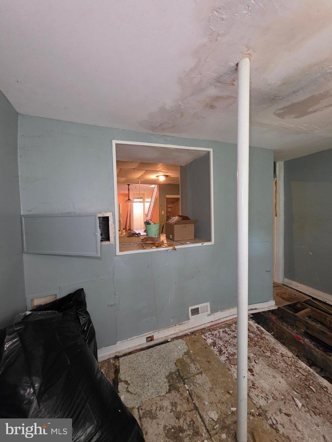 SANDTOWN-WINCHESTER - Residential