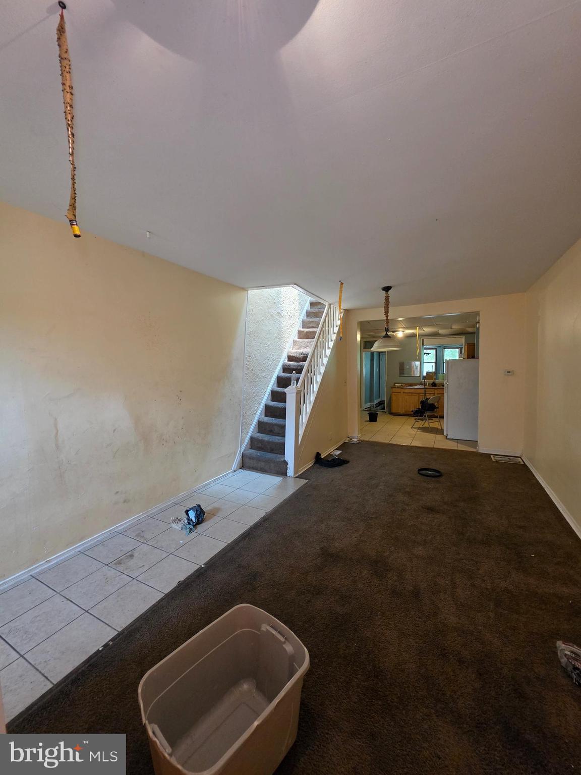 SANDTOWN-WINCHESTER - Residential