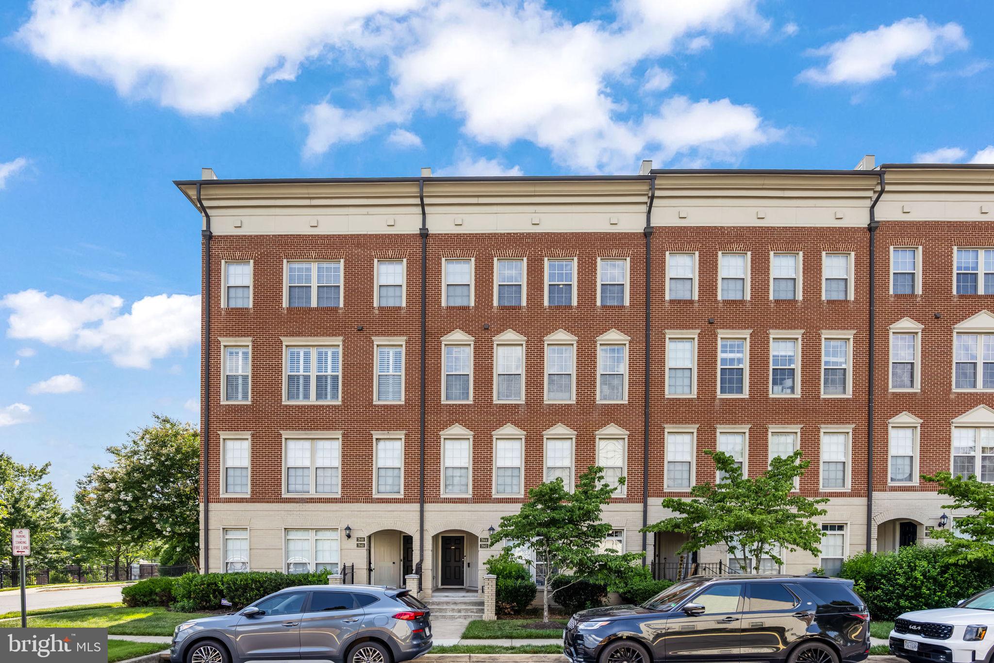MADISON CRESCENT CONDOMINIUM - Residential