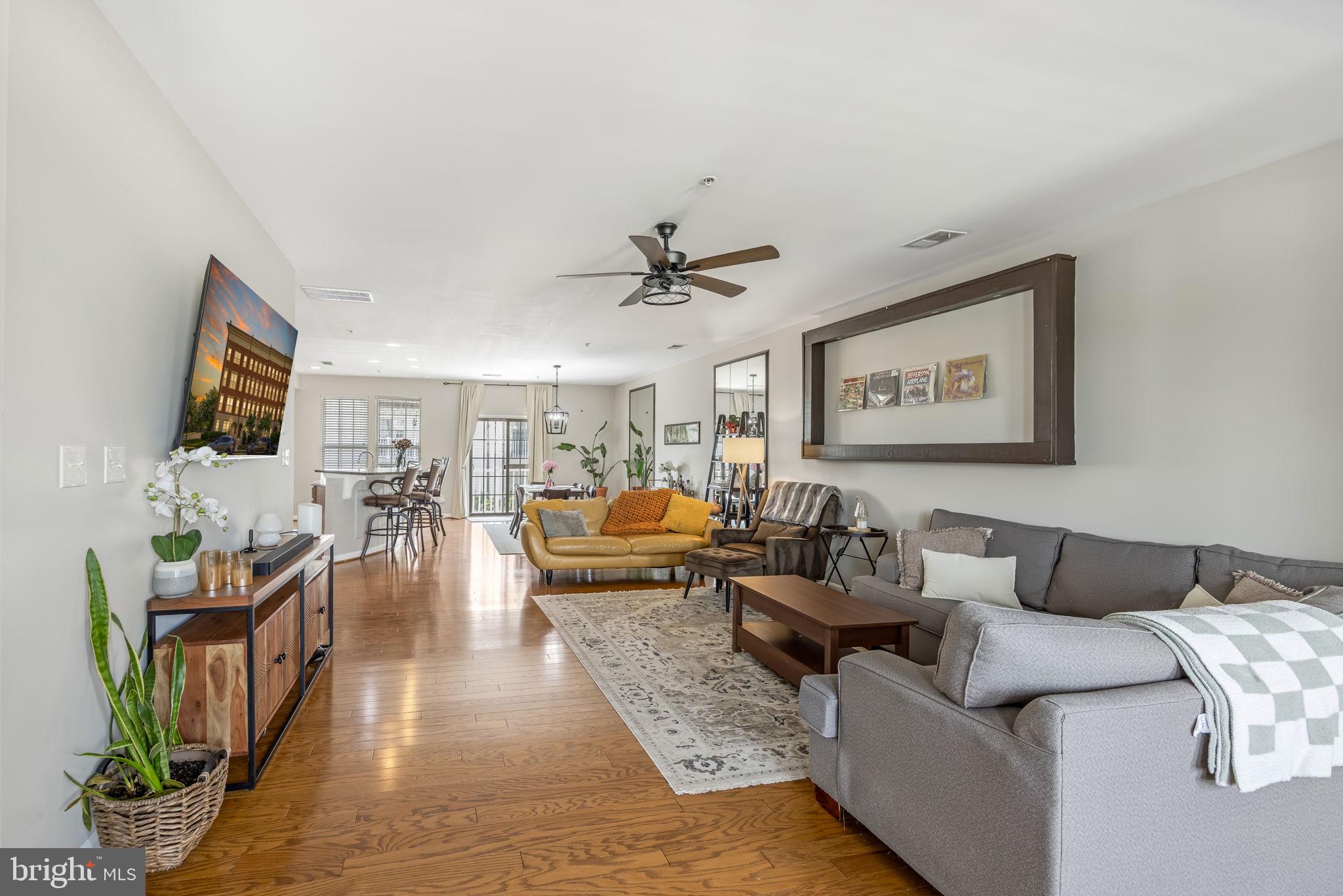 MADISON CRESCENT CONDOMINIUM - Residential