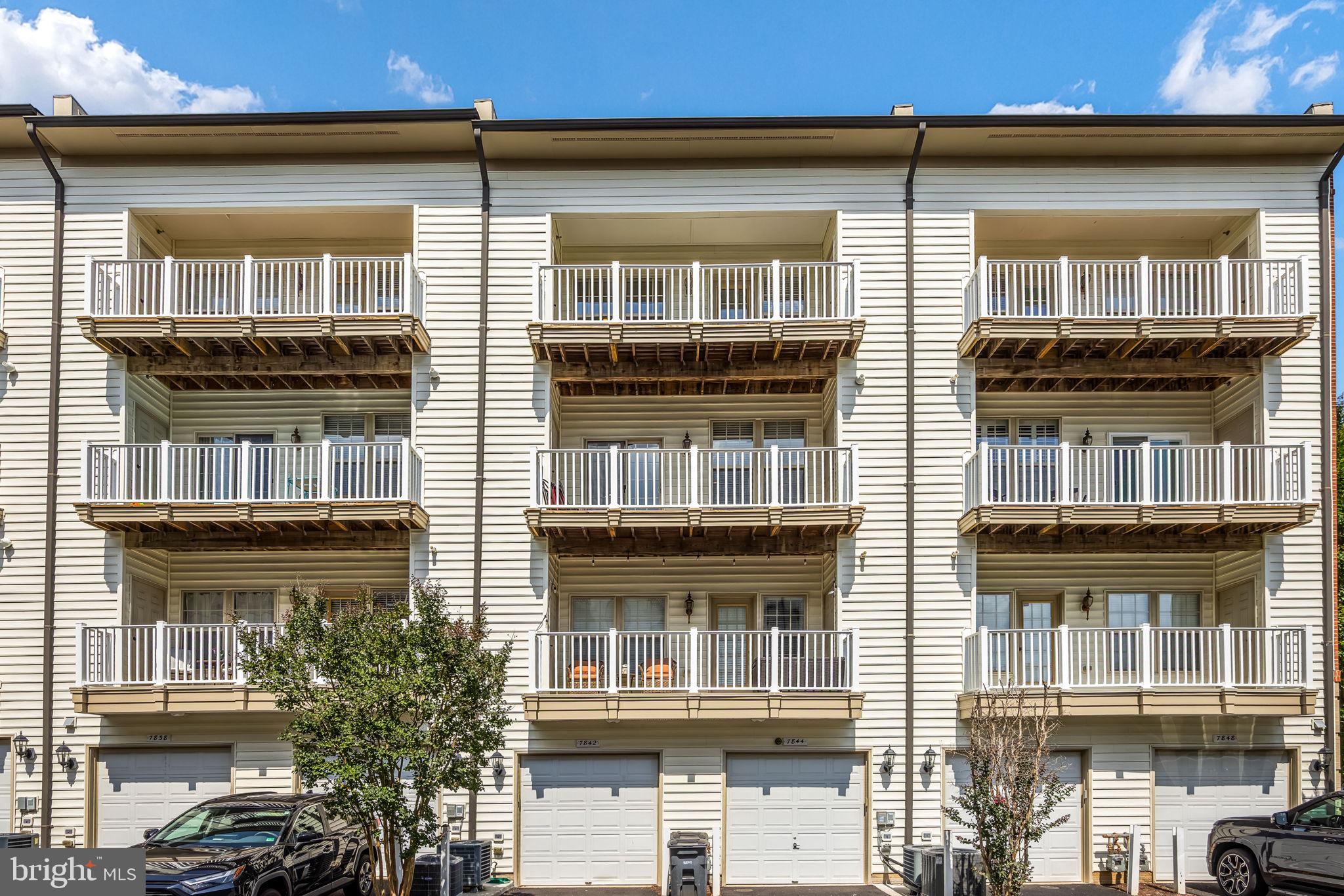 MADISON CRESCENT CONDOMINIUM - Residential