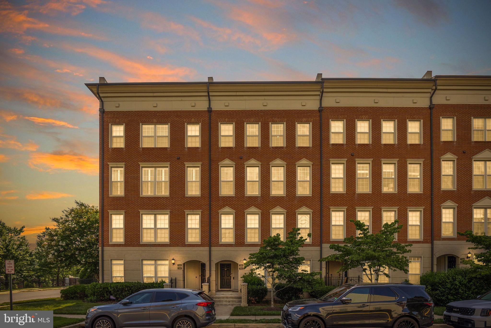 MADISON CRESCENT CONDOMINIUM - Residential