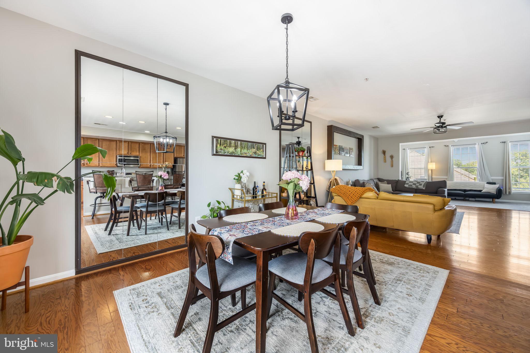 MADISON CRESCENT CONDOMINIUM - Residential