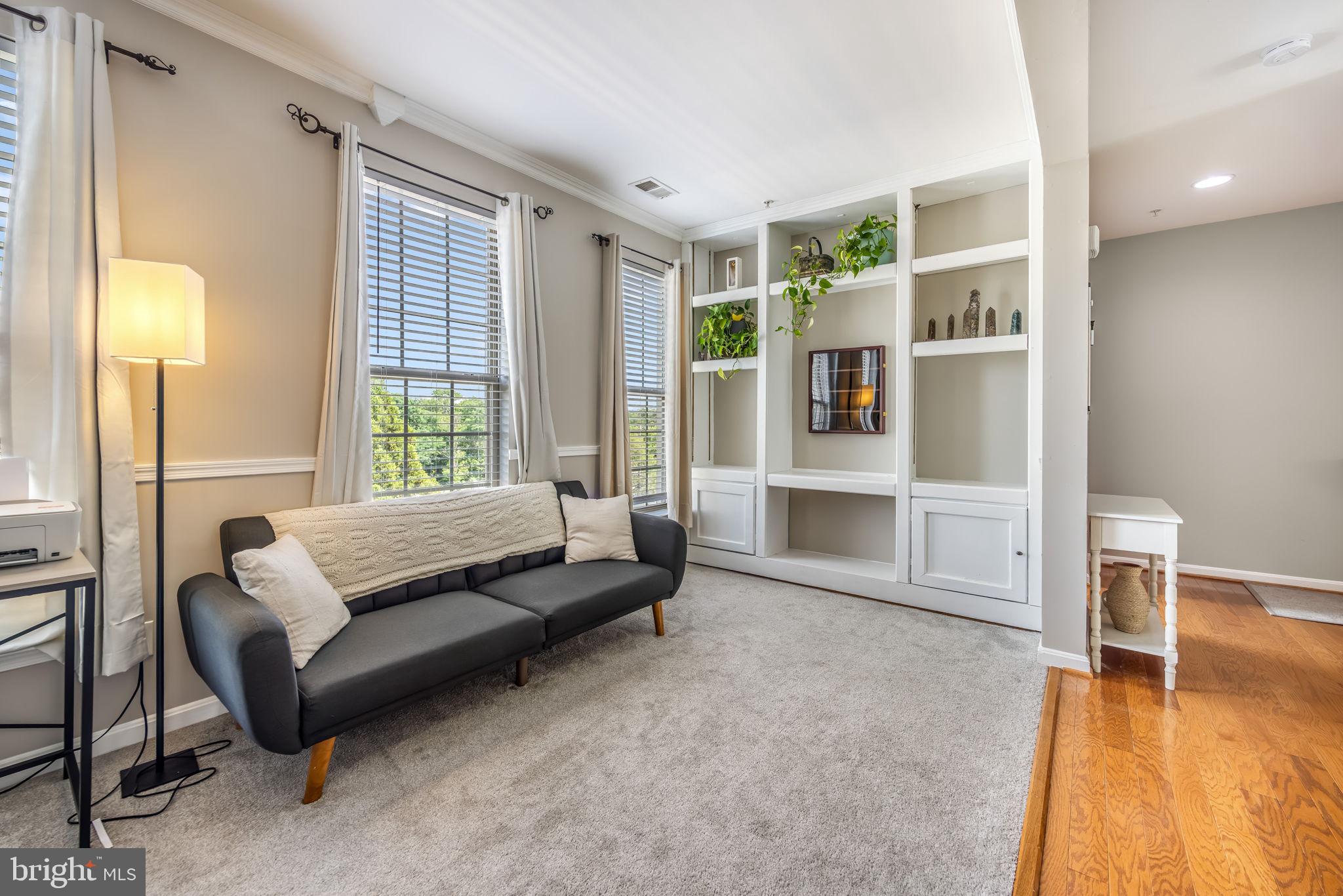 MADISON CRESCENT CONDOMINIUM - Residential