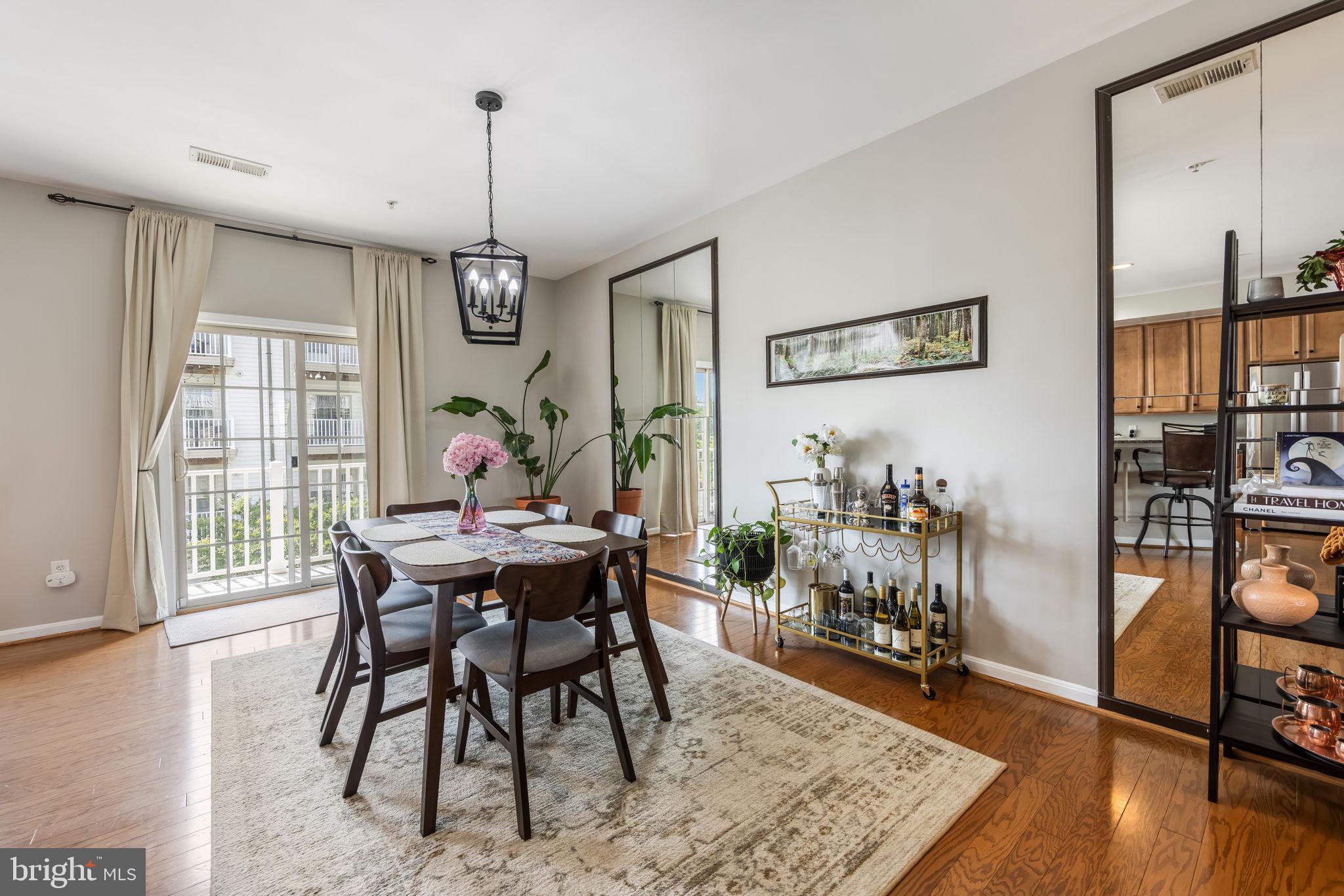 MADISON CRESCENT CONDOMINIUM - Residential
