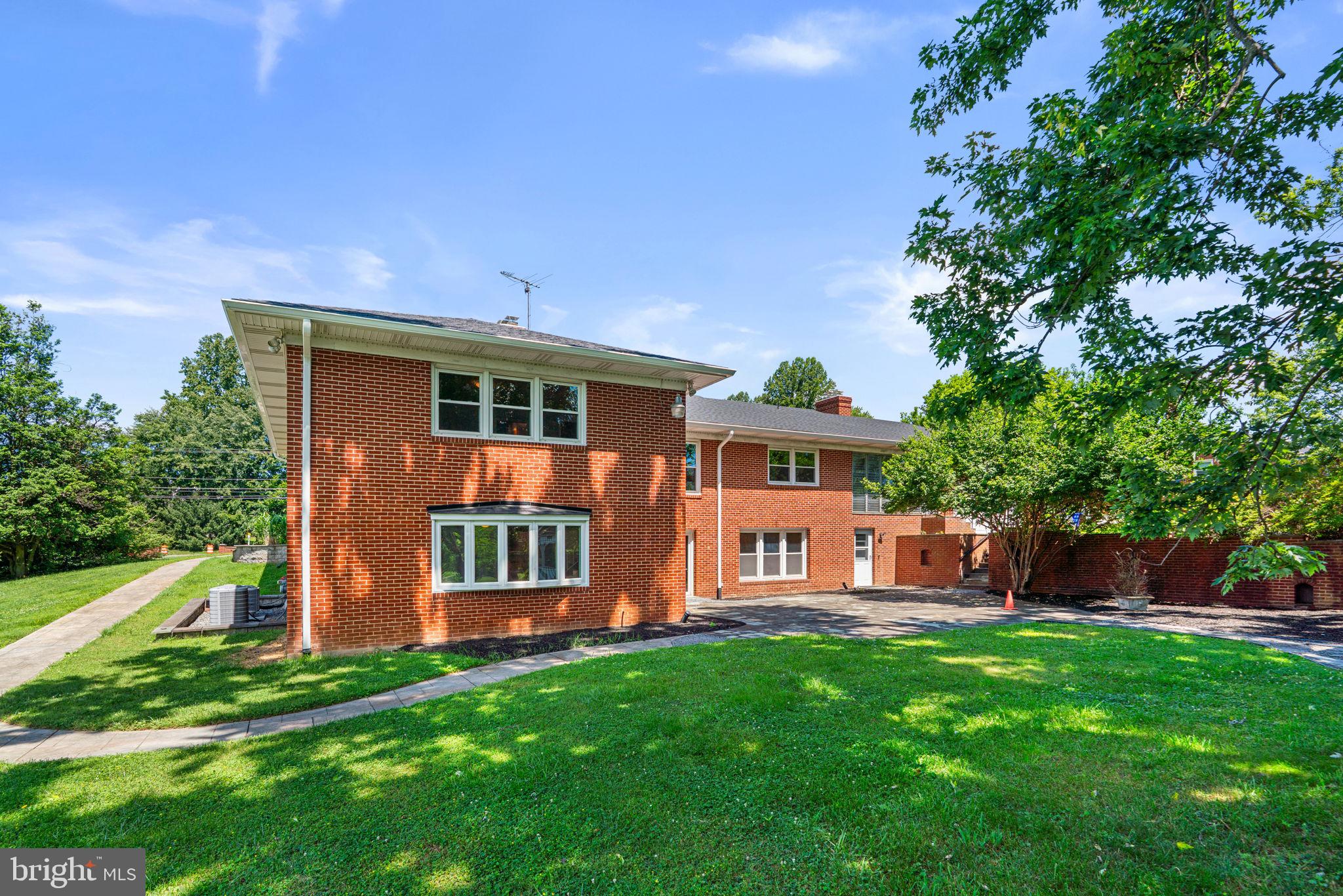 OLNEY OUTSIDE - Residential