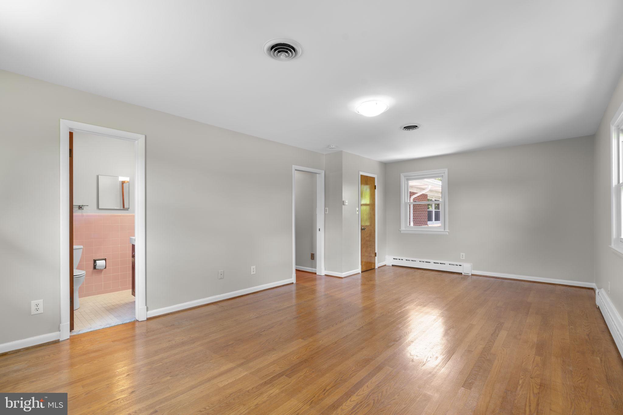OLNEY OUTSIDE - Residential