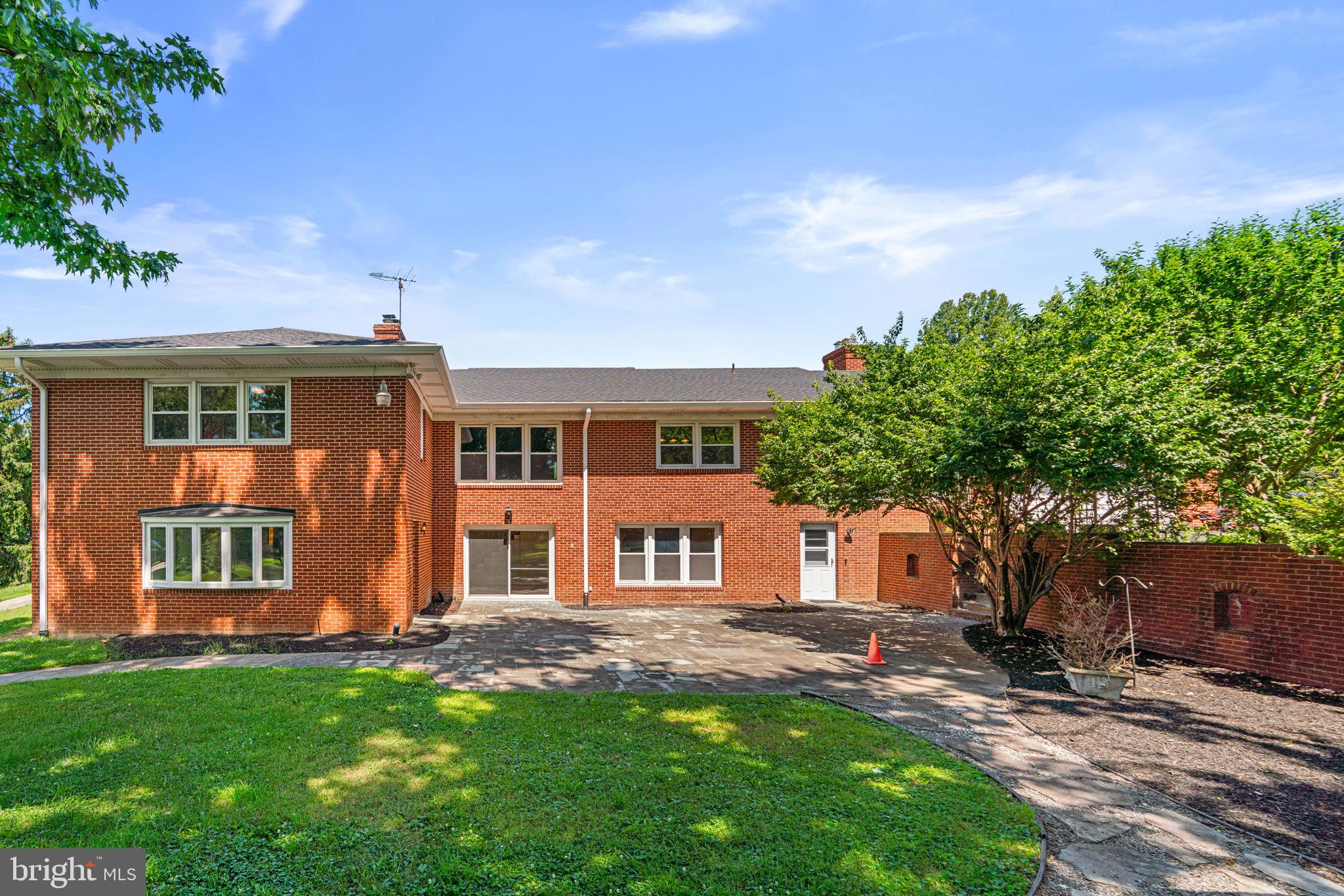 OLNEY OUTSIDE - Residential