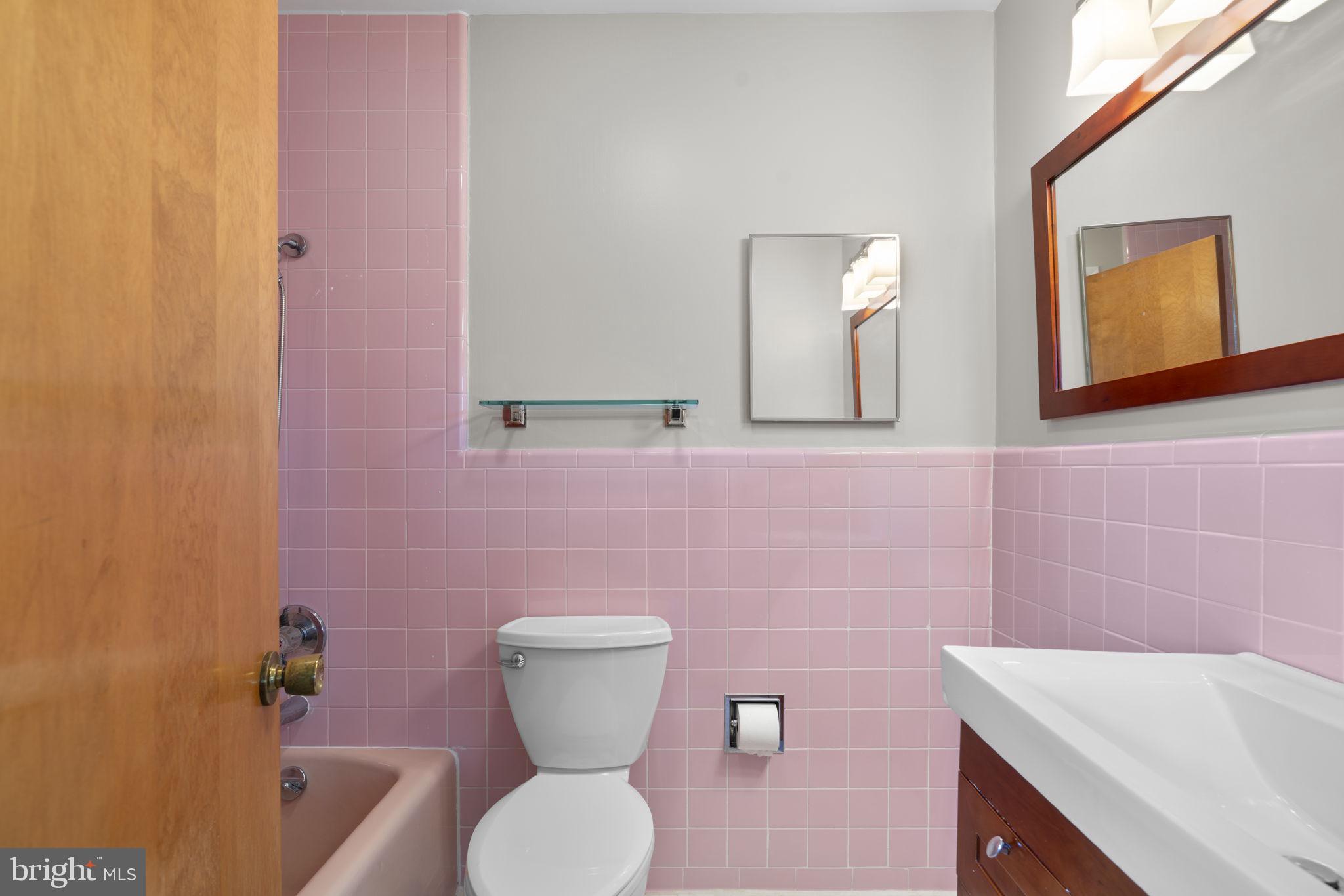 OLNEY OUTSIDE - Residential