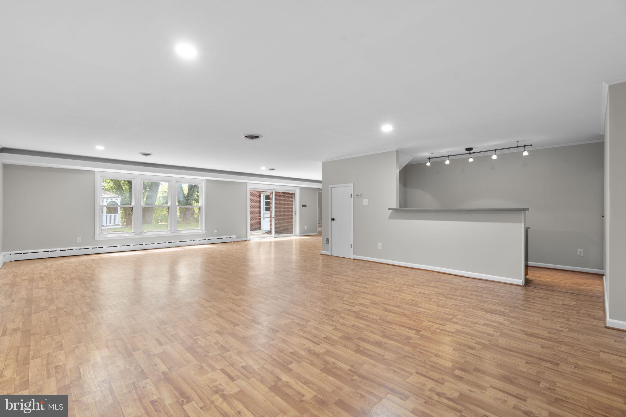 OLNEY OUTSIDE - Residential