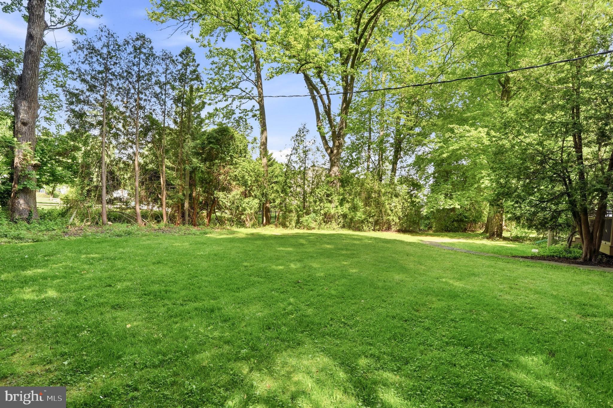 BERKELEY TRACE - Residential