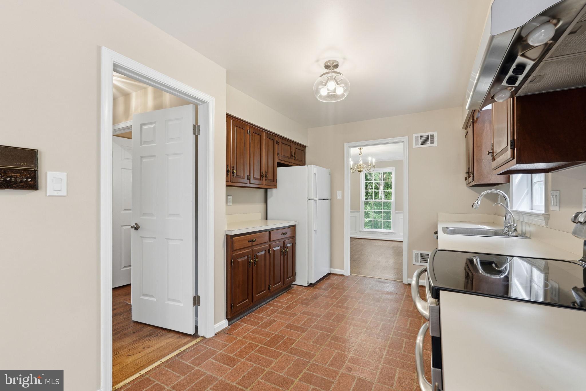TIMBERLY SOUTH - Residential