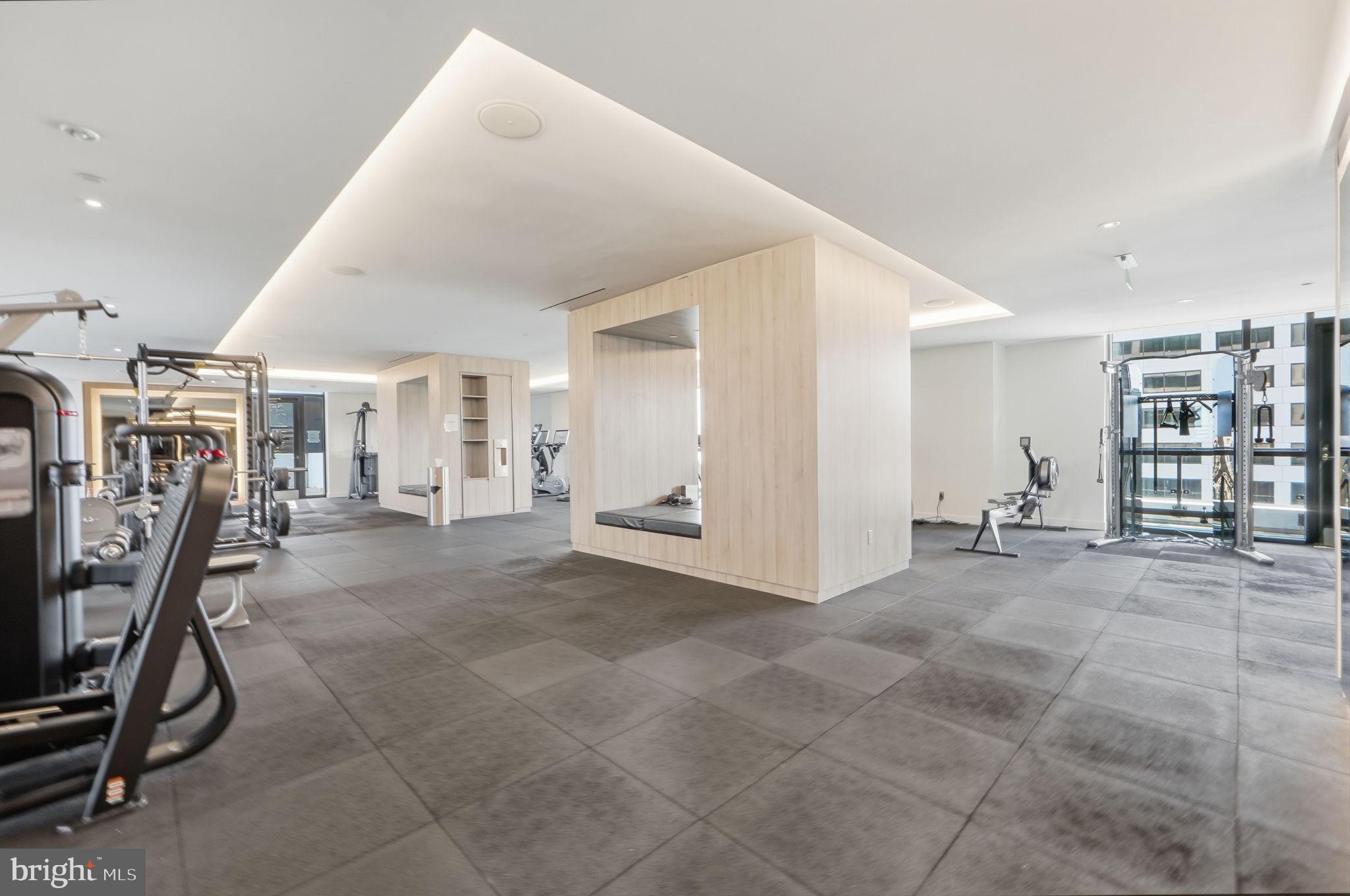 THE BORO TYSONS - Residential