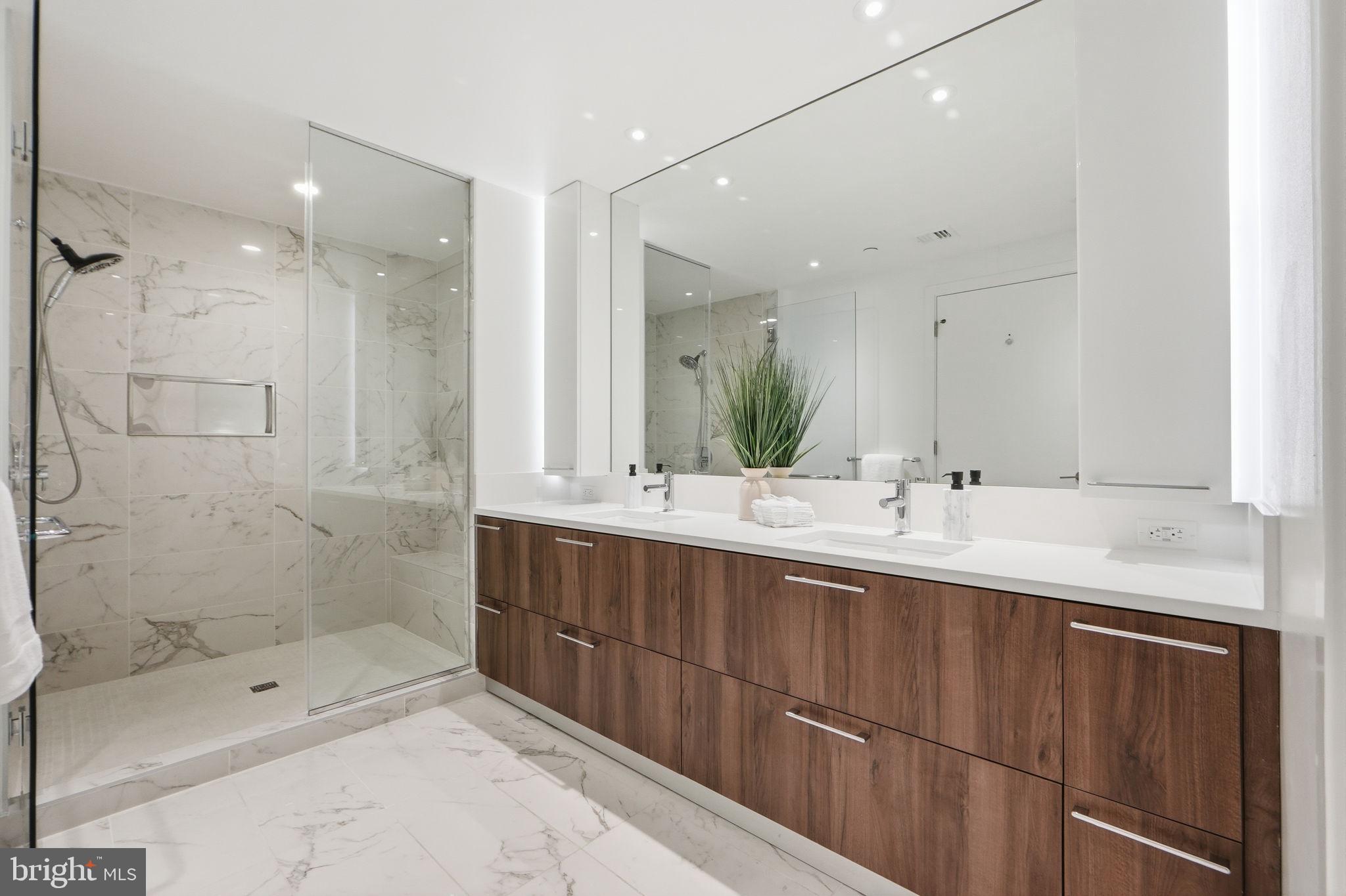 THE BORO TYSONS - Residential