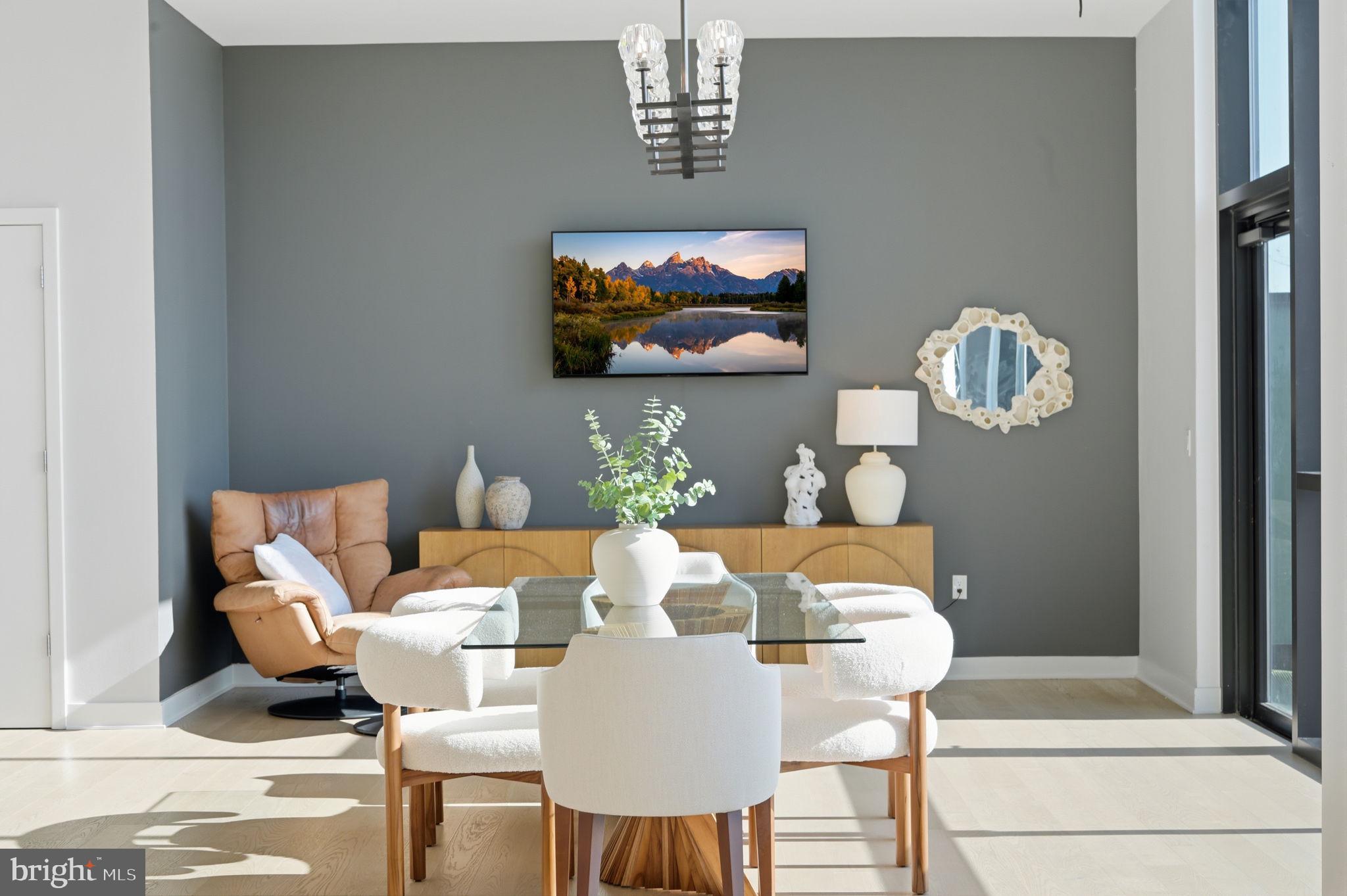 THE BORO TYSONS - Residential