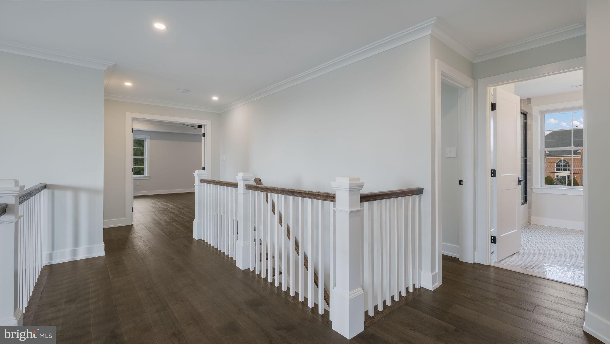 HAMPTON CROSSING - Residential