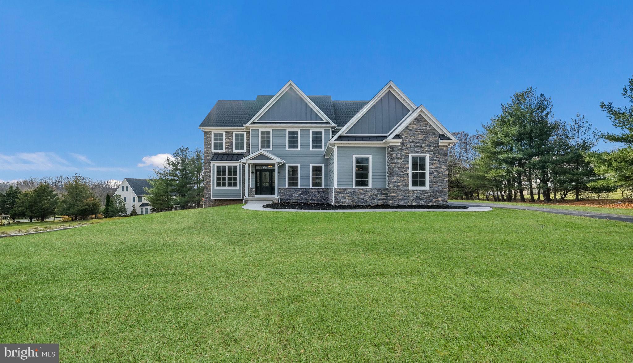 HAMPTON CROSSING - Residential