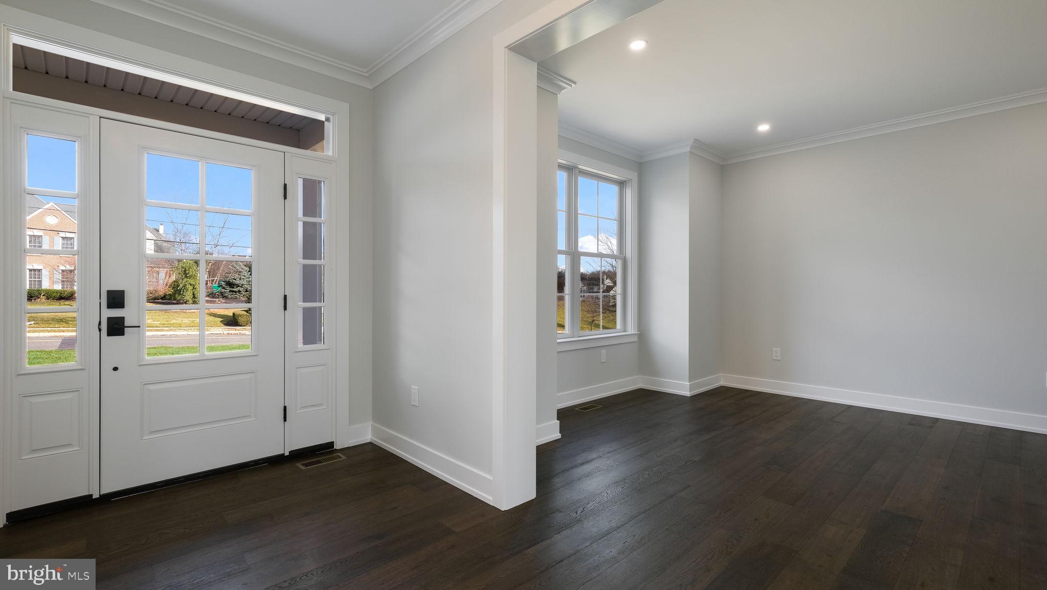 HAMPTON CROSSING - Residential