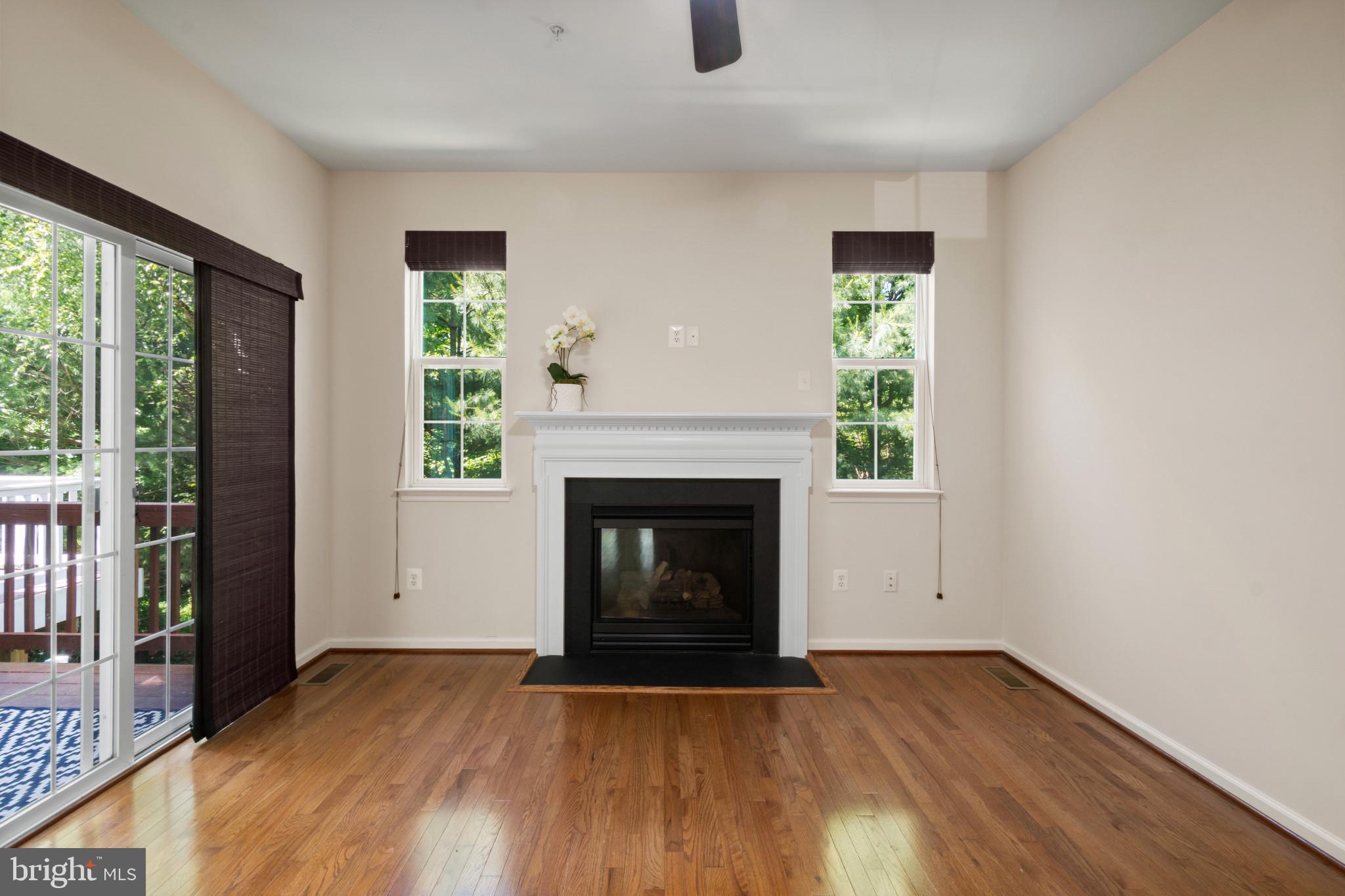 TANYARD SPRINGS - Residential