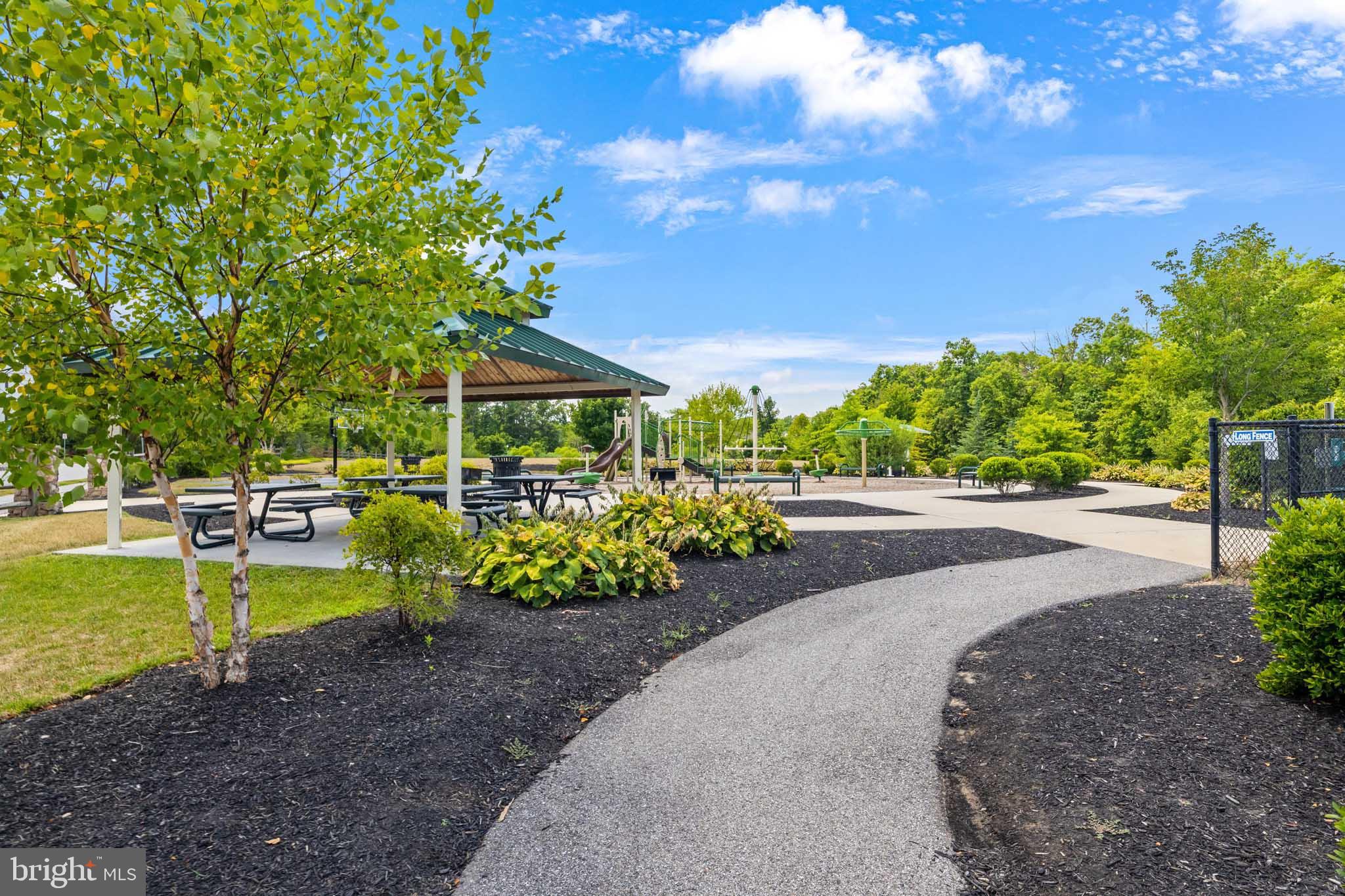 TANYARD SPRINGS - Residential