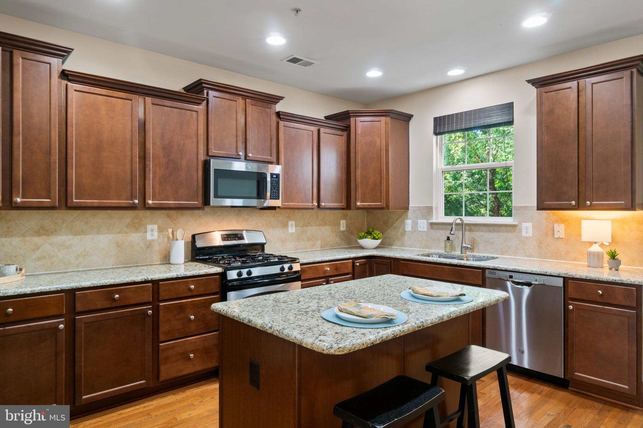 TANYARD SPRINGS - Residential