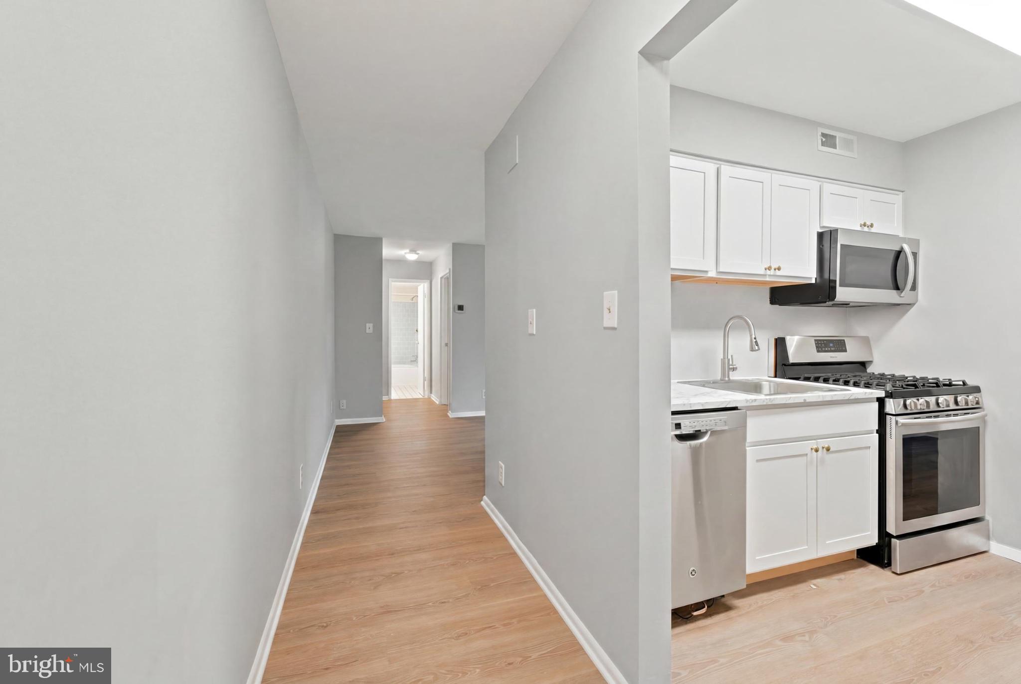 TREOVER CONDOMINIUM - Residential