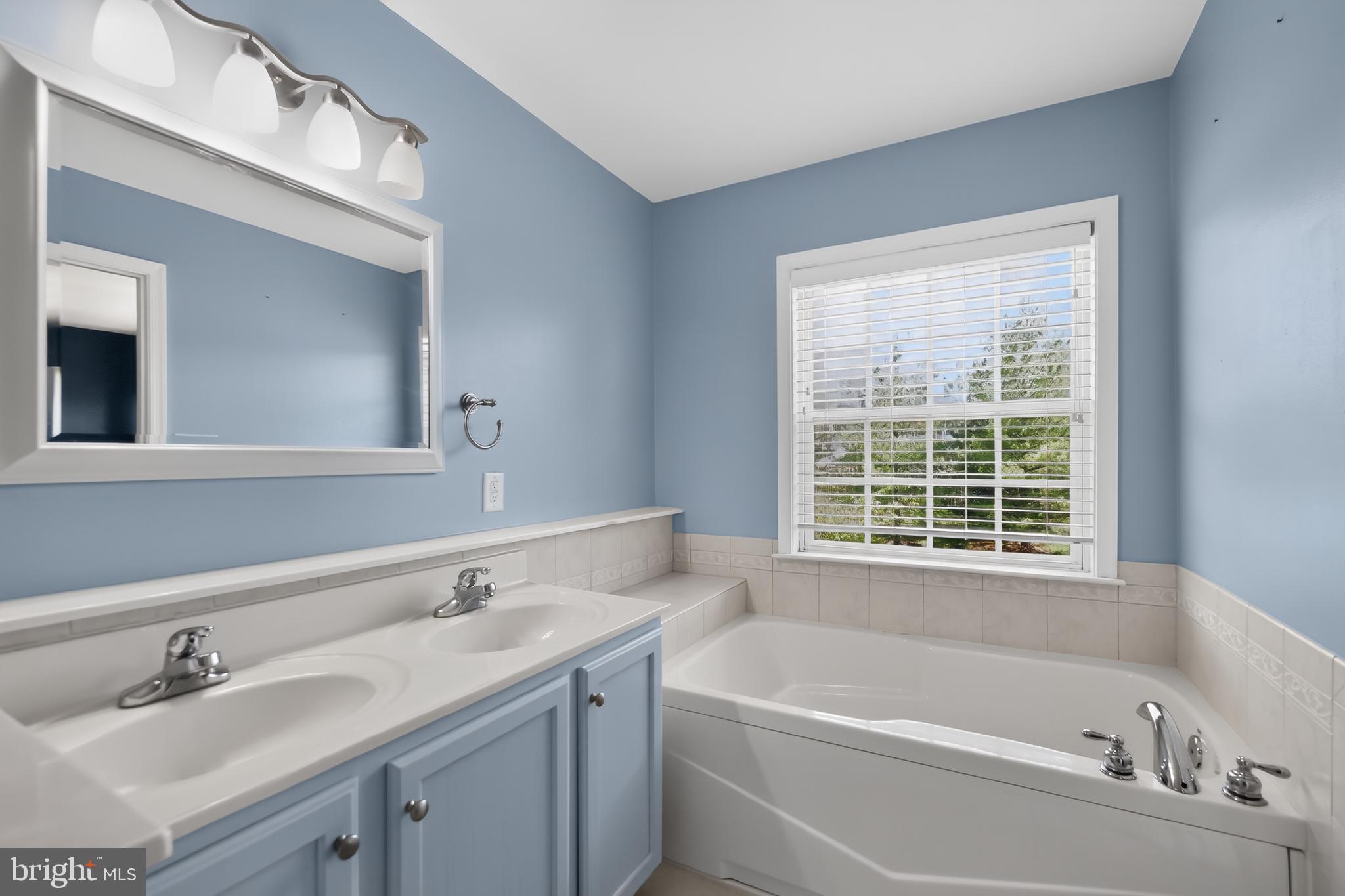 RIDGEVIEW II - Residential