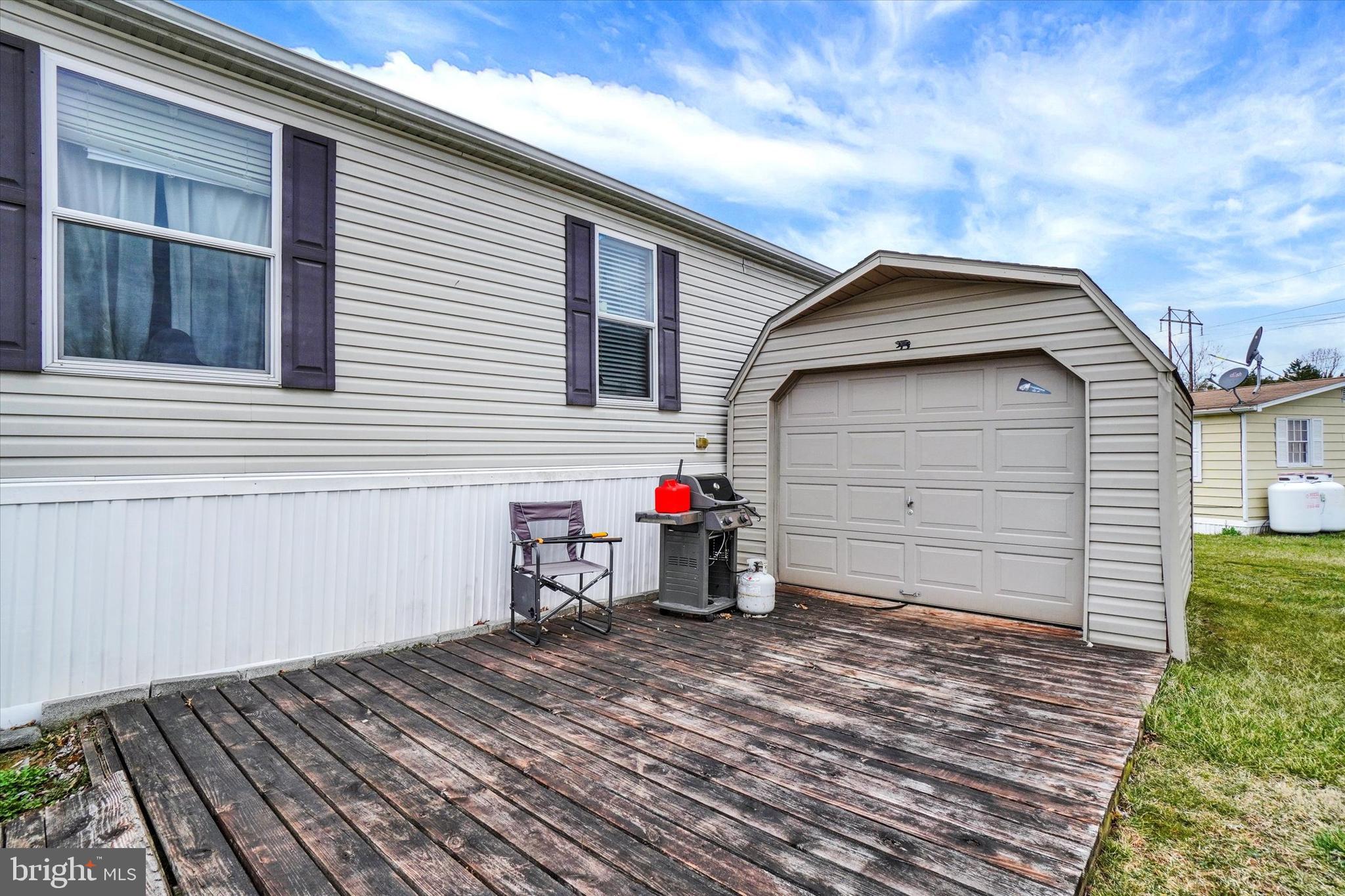 CHESAPEAKE ESTATES - Residential