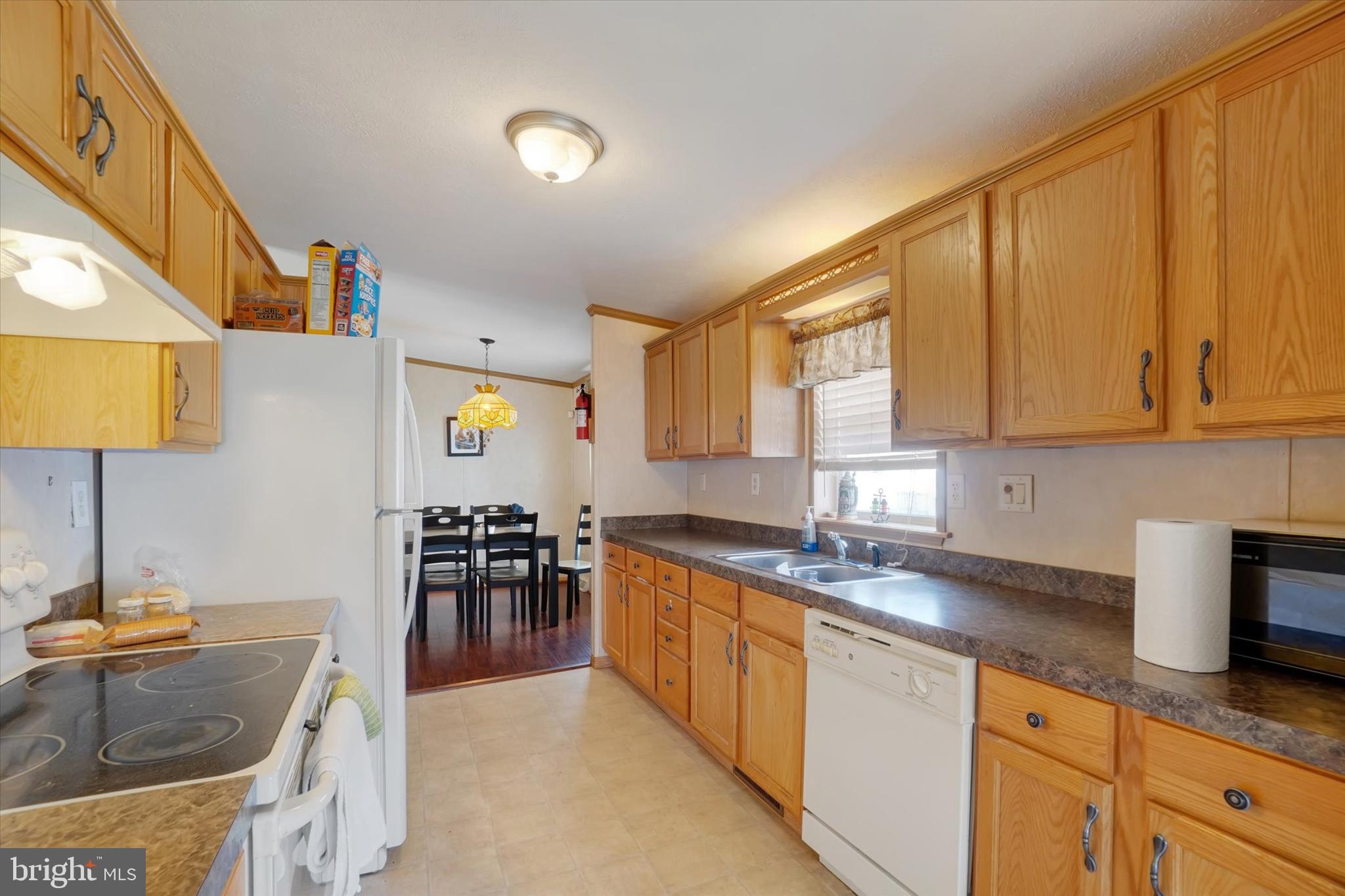 CHESAPEAKE ESTATES - Residential