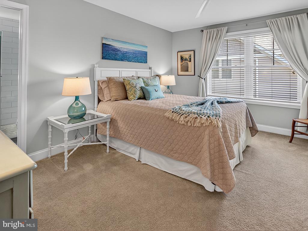 SAWGRASS AT WHITE OAK CREEK - Residential