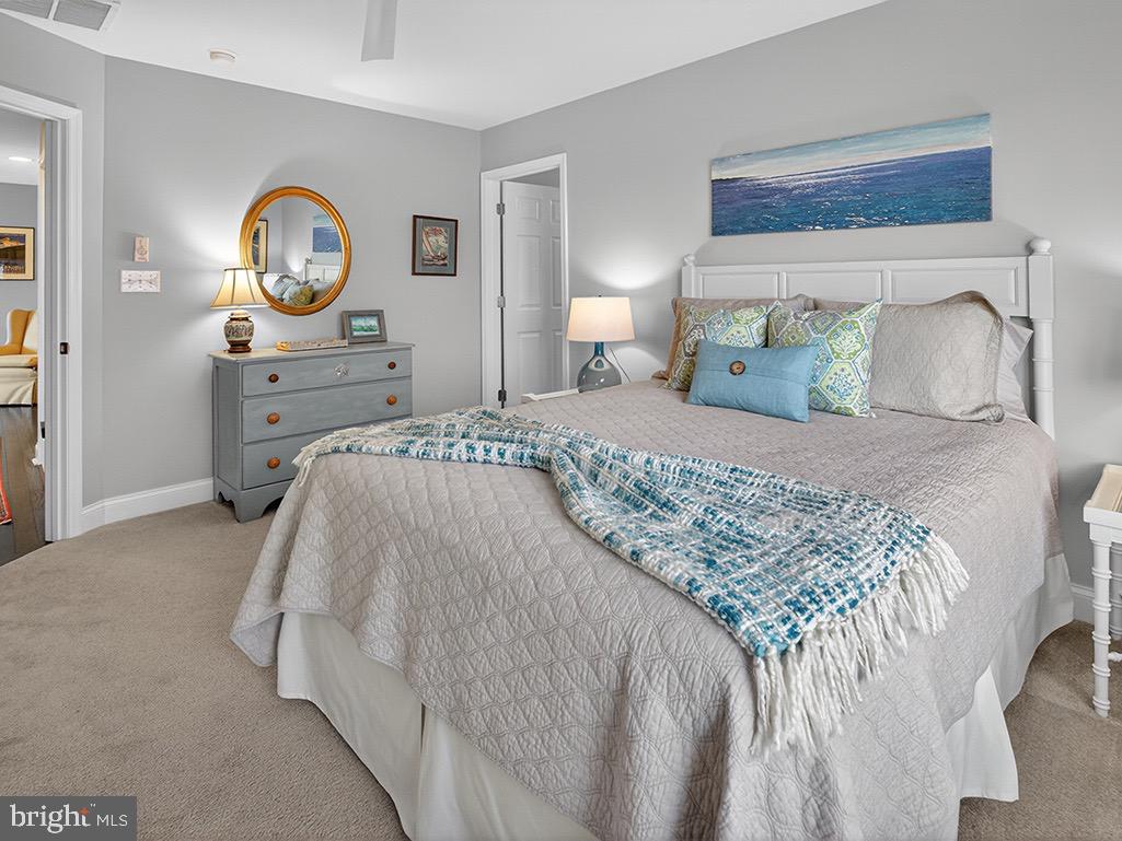 SAWGRASS AT WHITE OAK CREEK - Residential