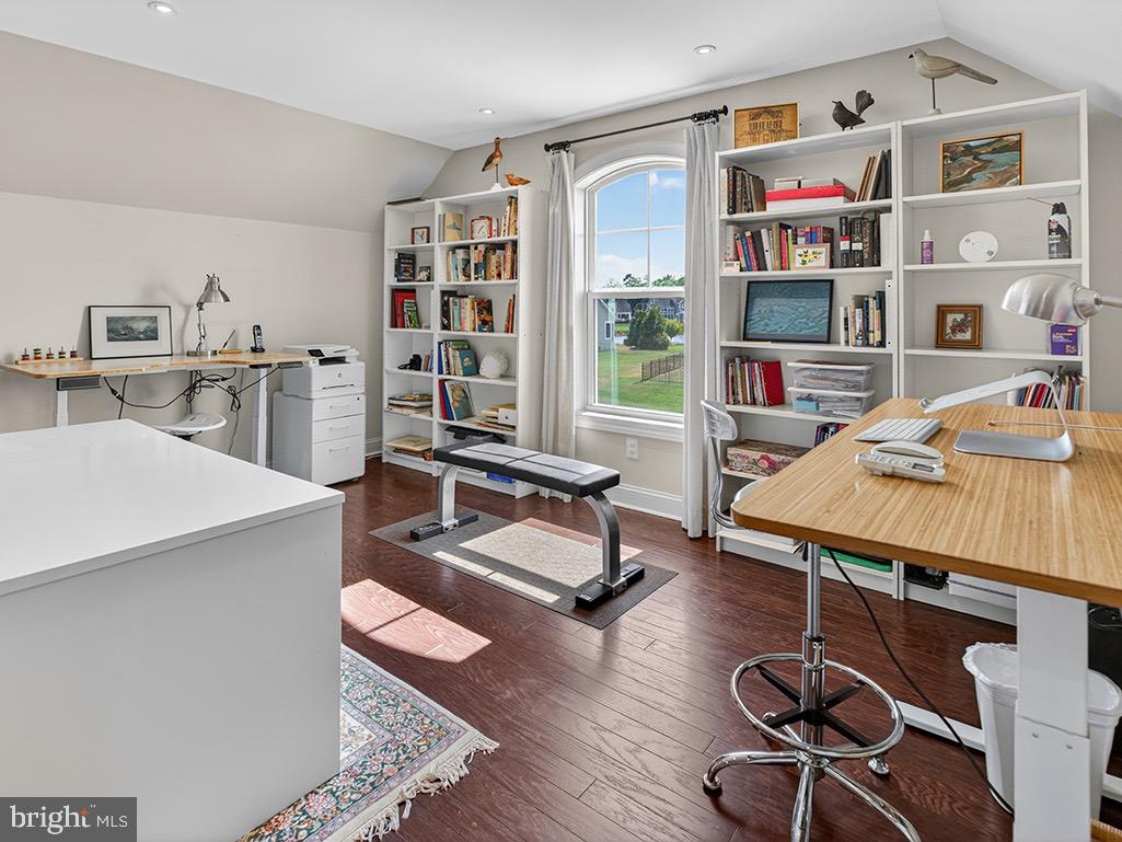 SAWGRASS AT WHITE OAK CREEK - Residential