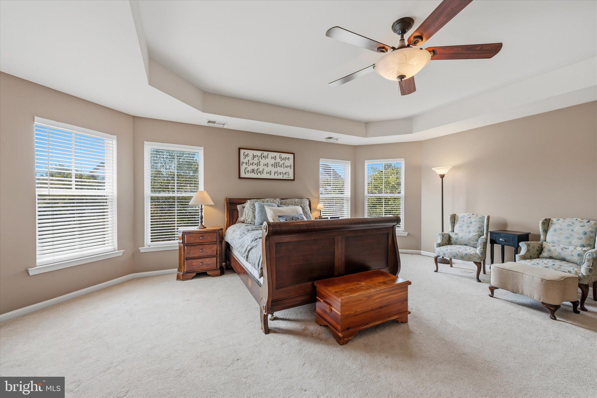 VINT HILL - Residential