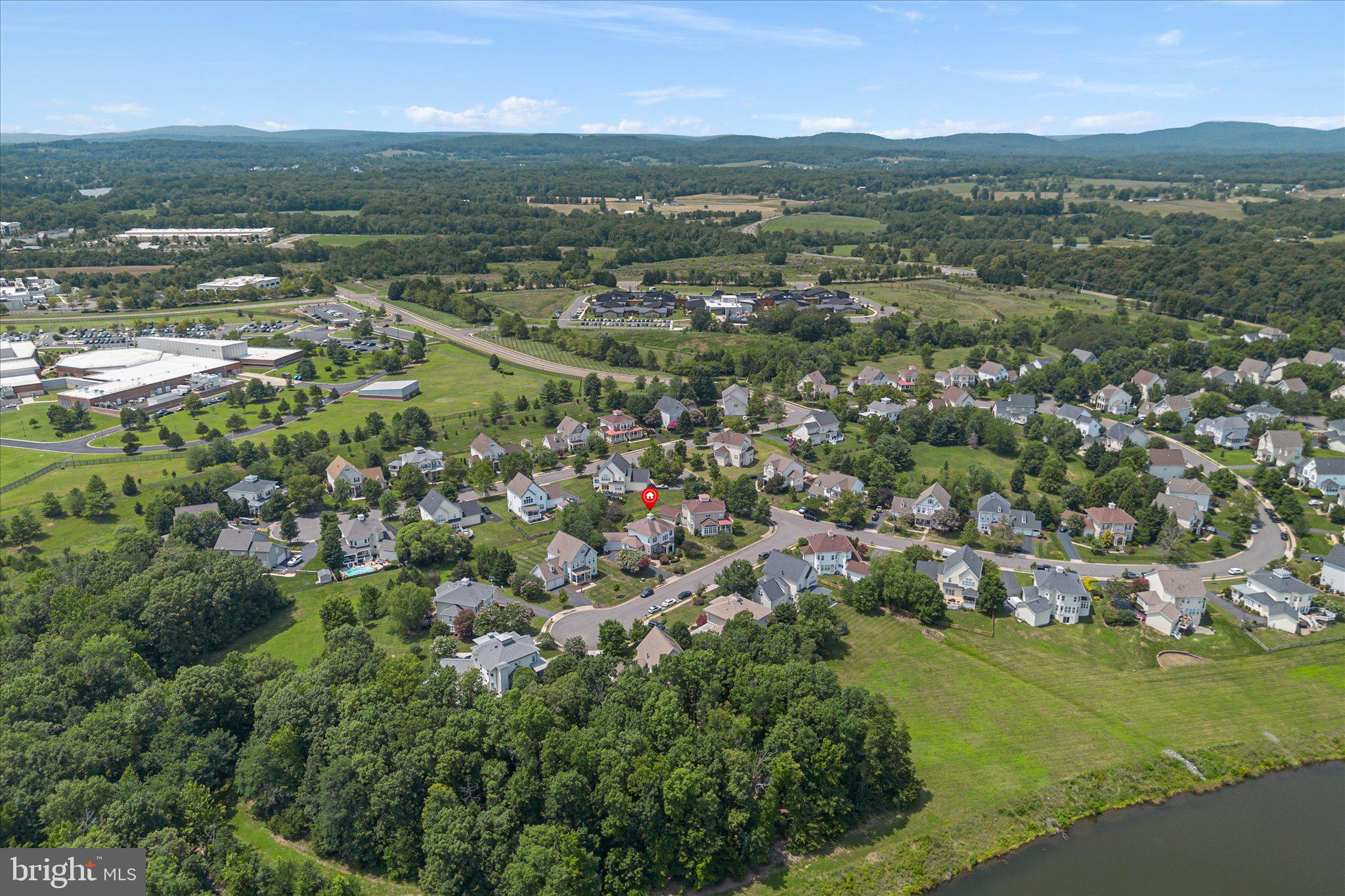 VINT HILL - Residential