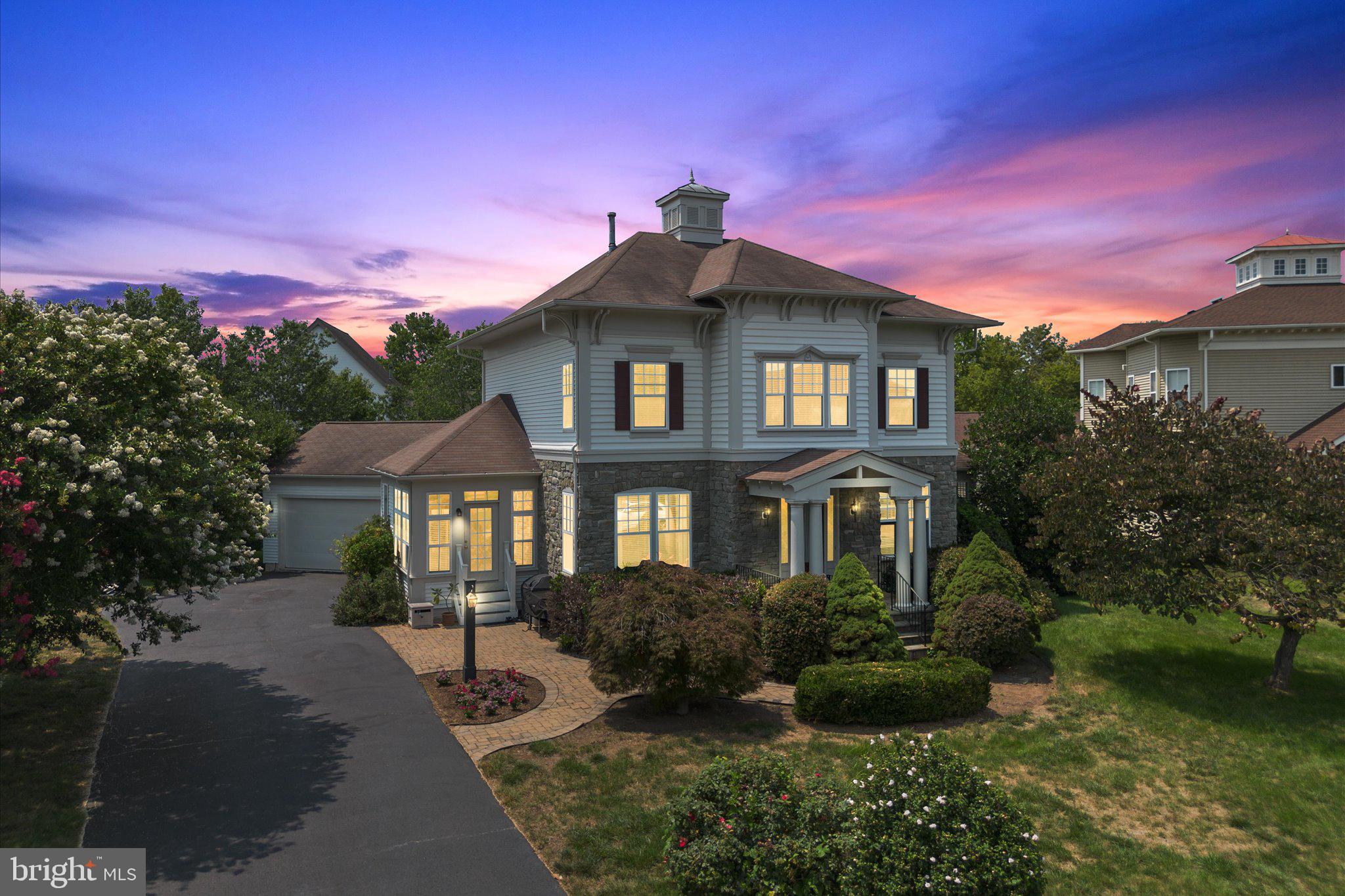 VINT HILL - Residential