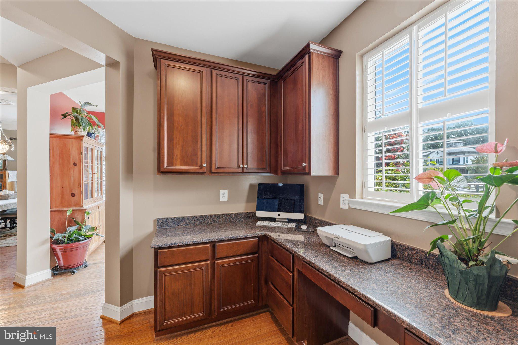 VINT HILL - Residential